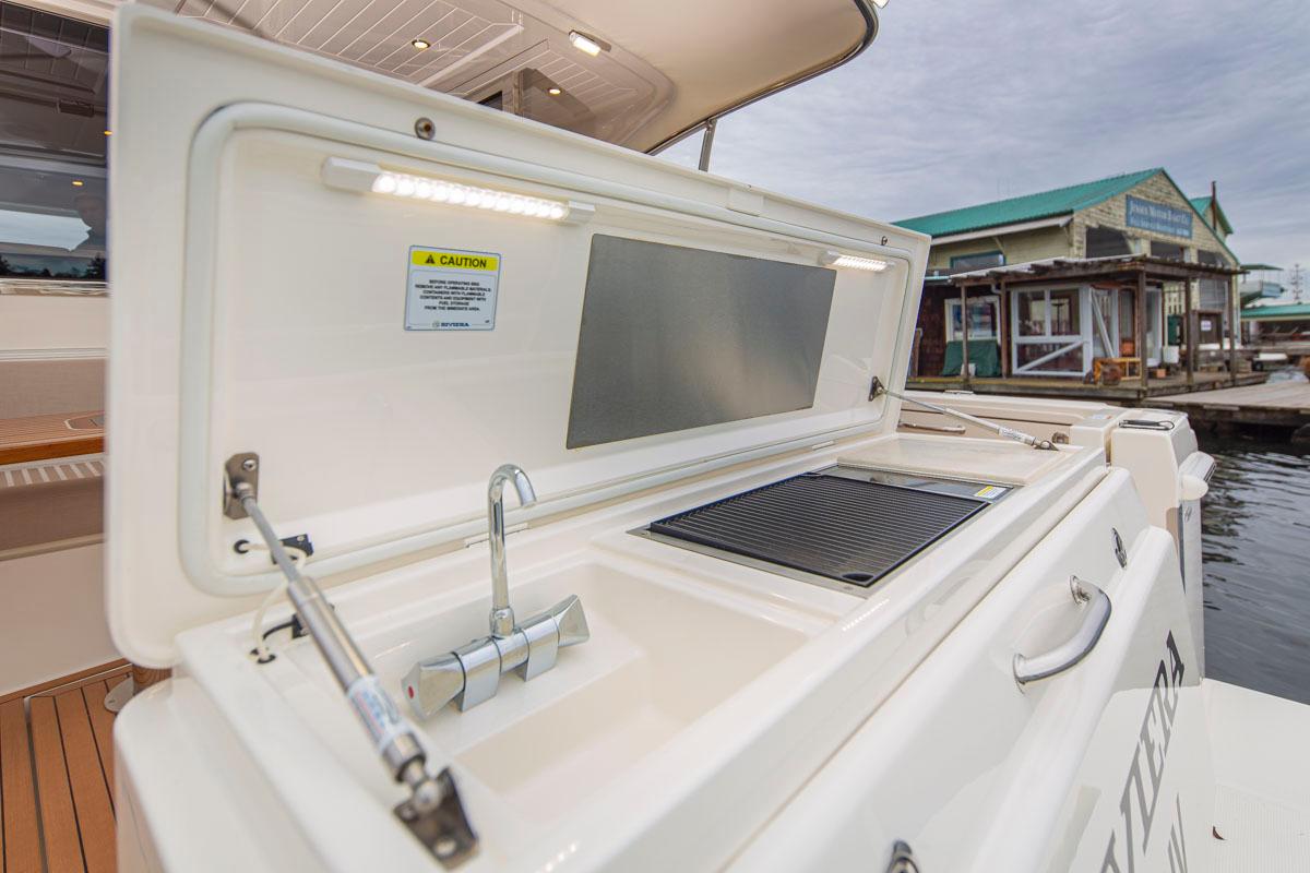 2019 Riviera 395 SUV #TBBH39012 inventory image at Sun Country Yachts, South Lake Union (Seattle) 2019 Riviera 395 SUV #TBBH39012 inventory image at Sun Country Yachts, South Lake Union (Seattle)