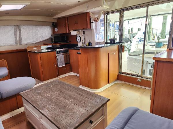46' Leopard, Listing Number 100917481, - Photo No. 4