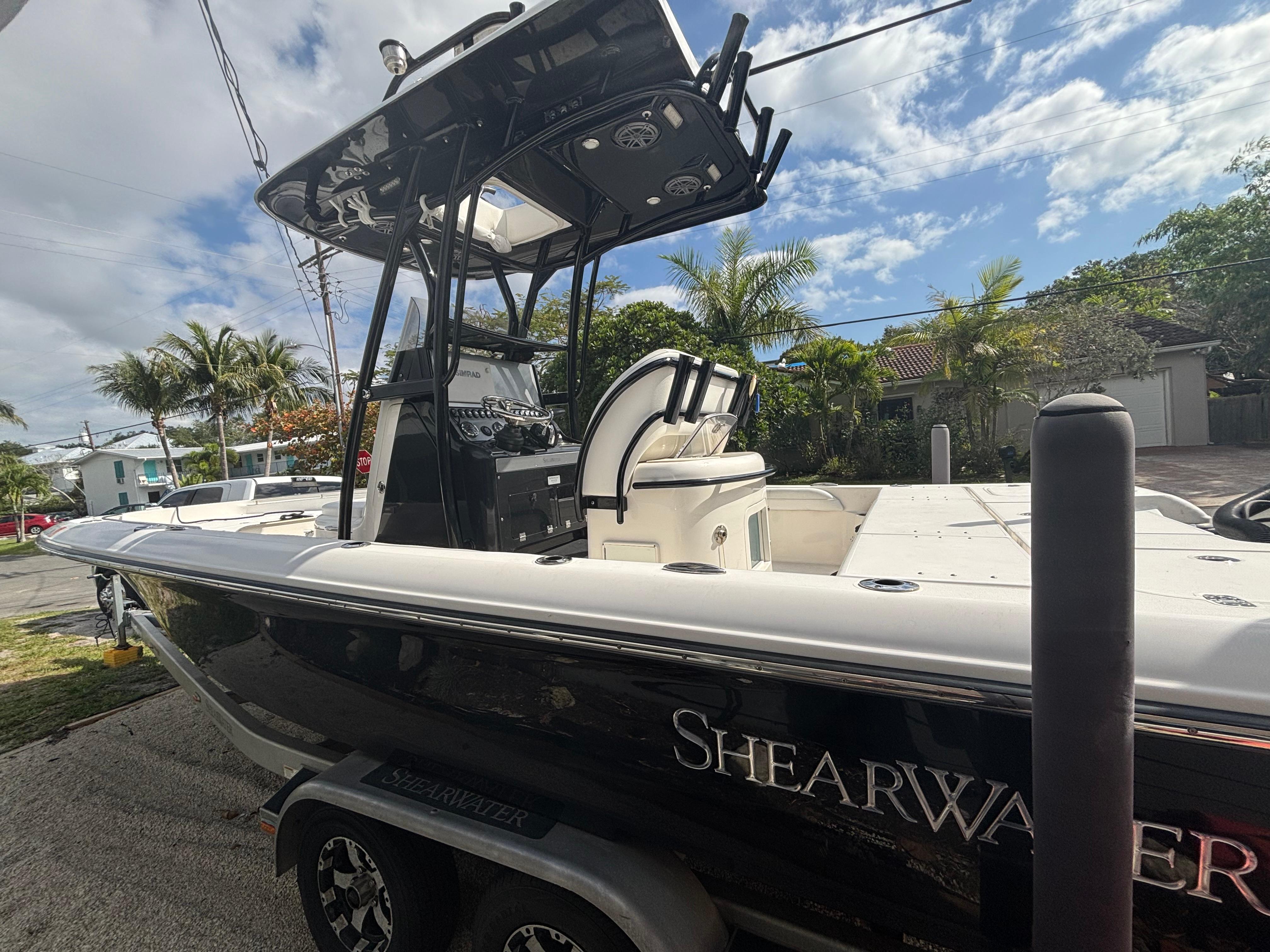 2016-shearwater-260-carolina-bay-power-9771590-20250425070949946-1_XLARGE