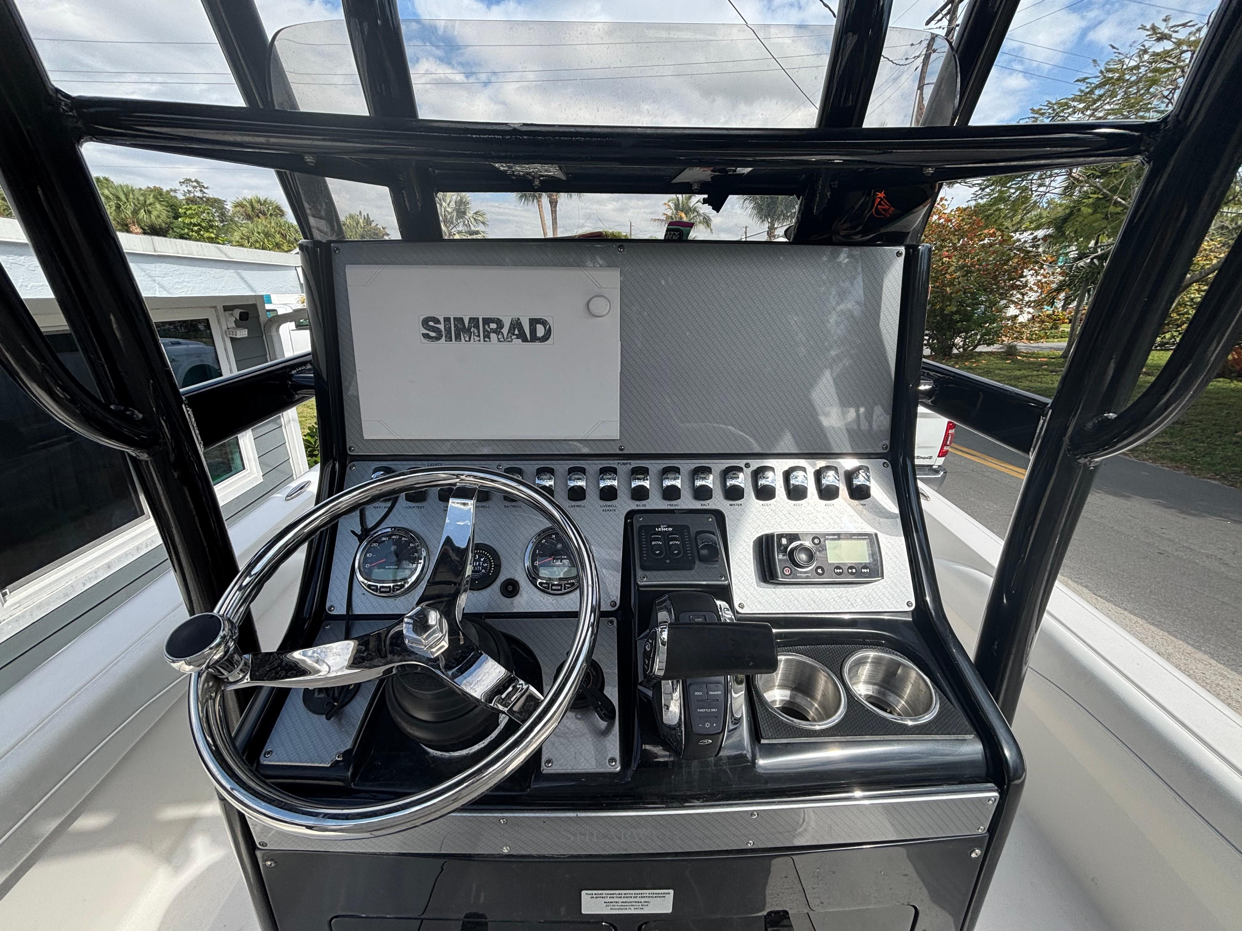 2016-shearwater-260-carolina-bay-power-9771590-20250425071005957-1_XLARGE