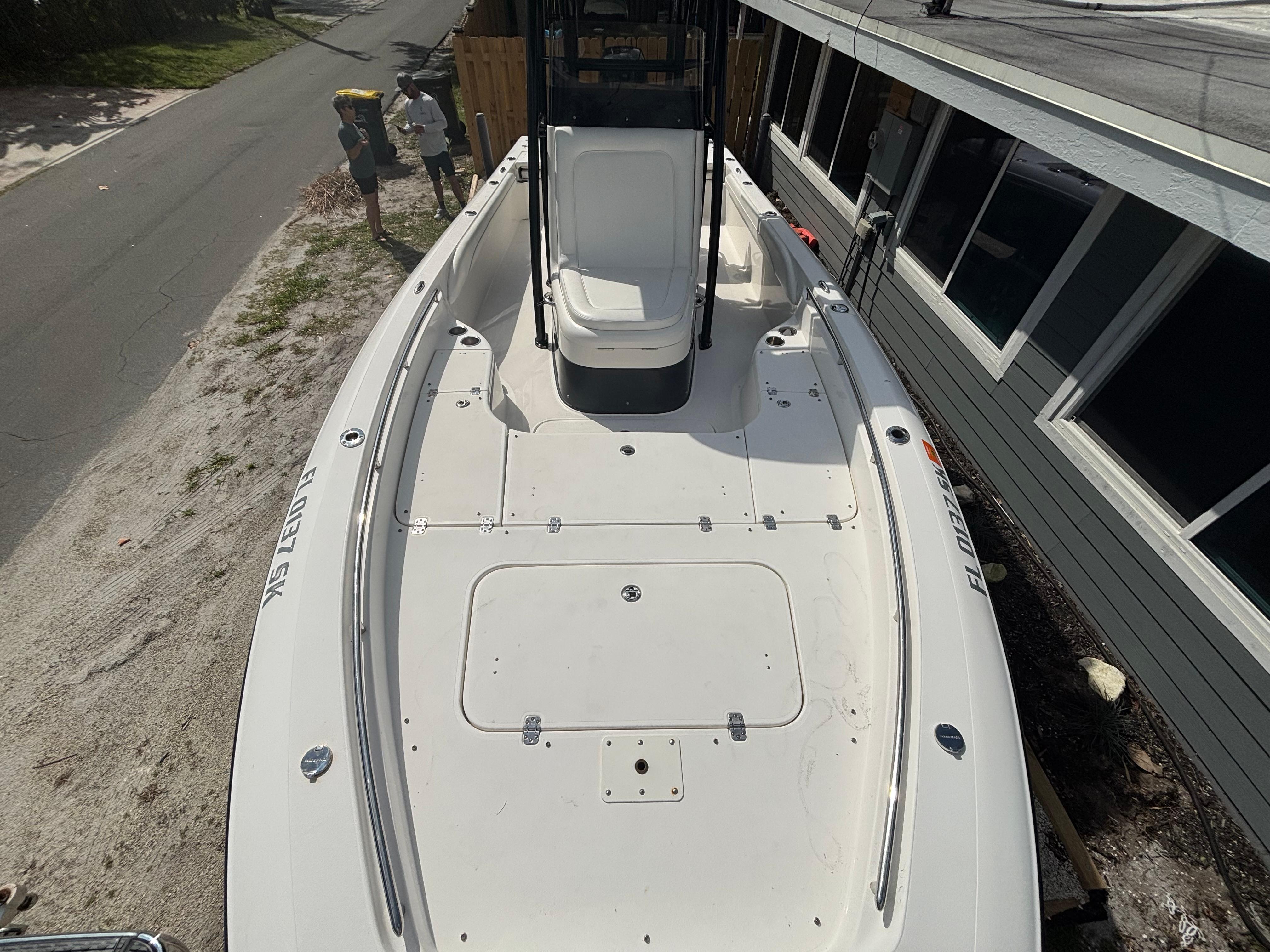 2016-shearwater-260-carolina-bay-power-9771590-20250425071028955-1_XLARGE