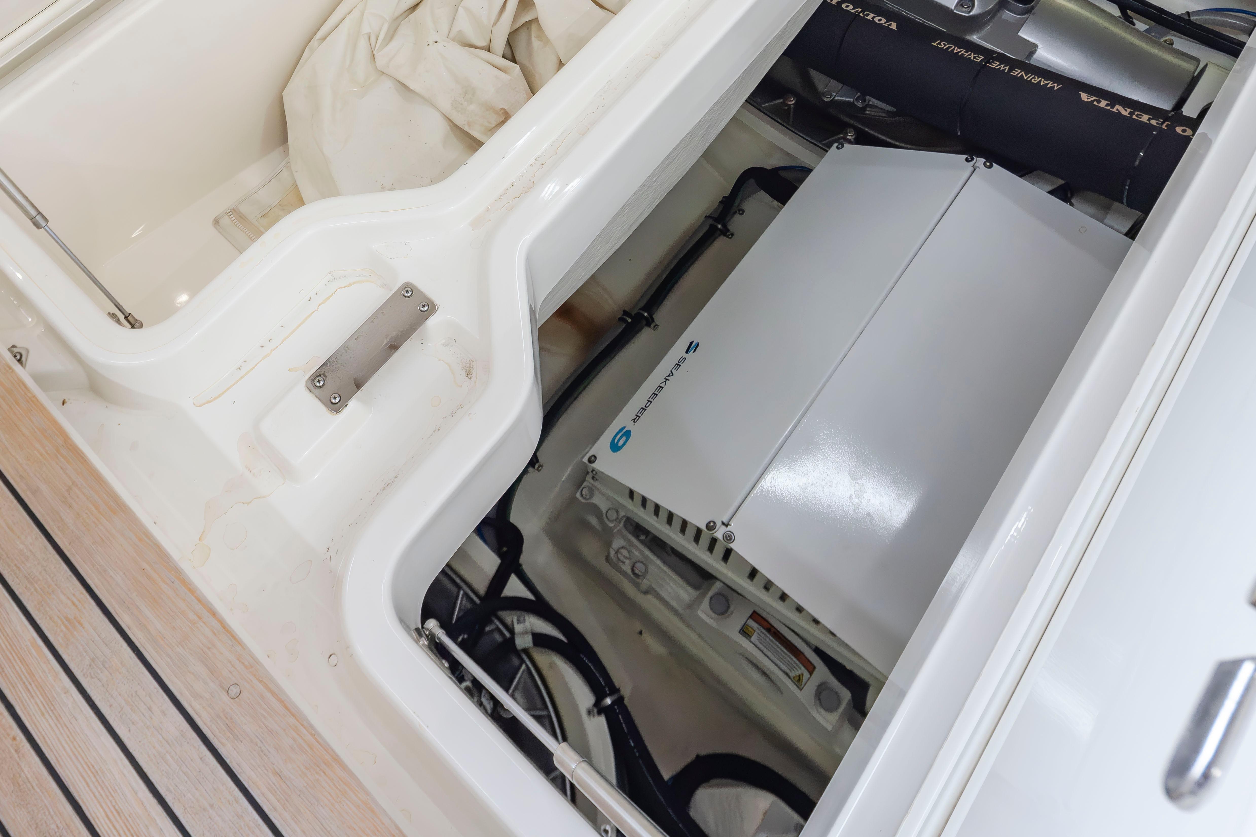 2021 Riviera 505 SUV #TBRB50018LLC inventory image at Sun Country Yachts, South Lake Union (Seattle)