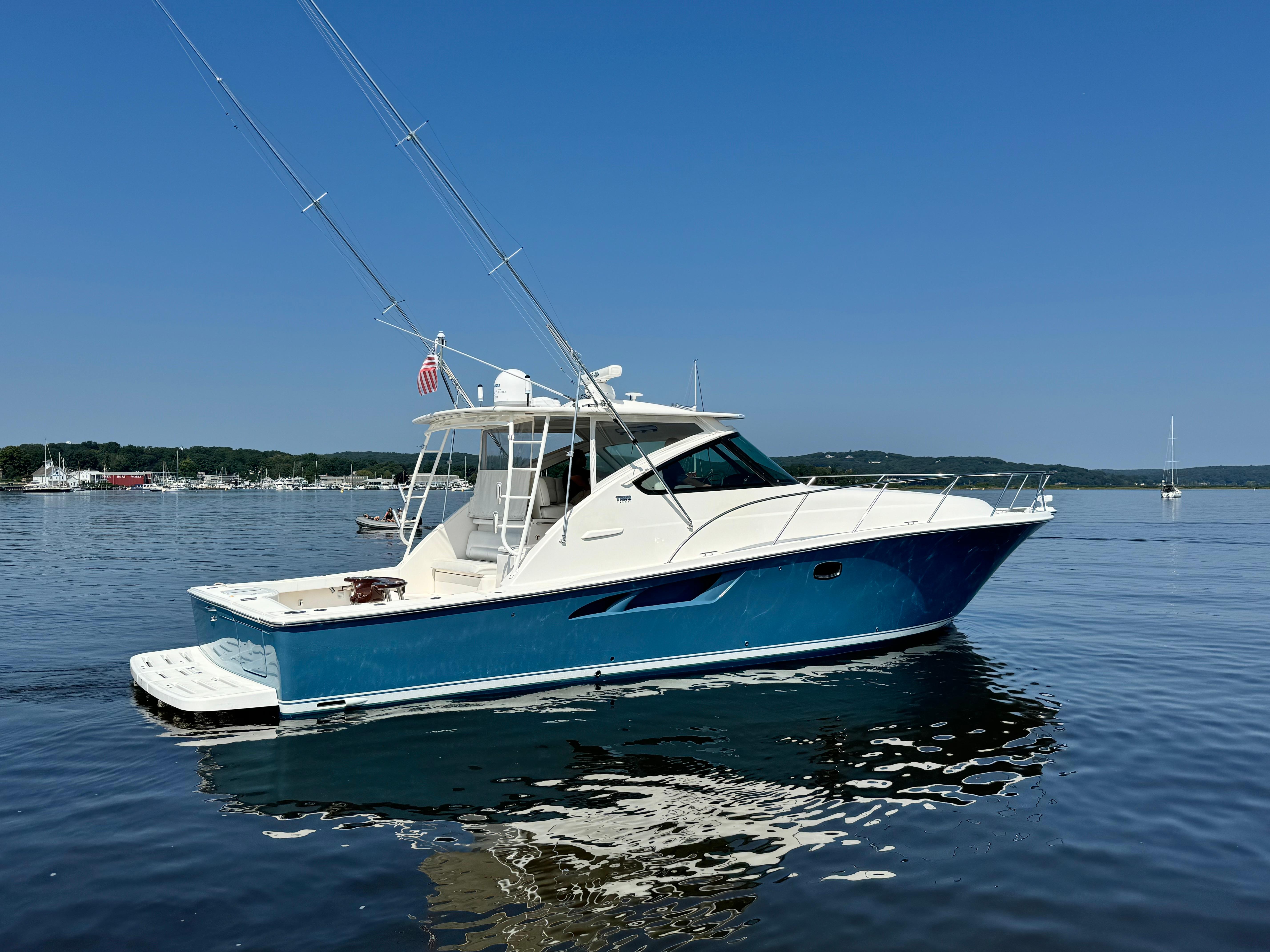 2019 Tiara 4300 open