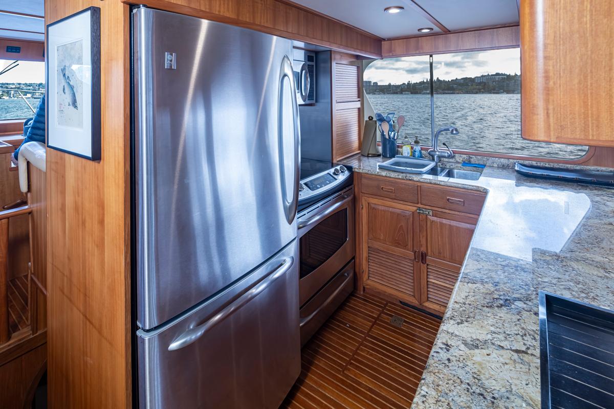 1979 Davis Trawler #TBRB9358G inventory image at Sun Country Yachts, South Lake Union (Seattle) 1979 Davis Trawler #TBRB9358G inventory image at Sun Country Yachts, South Lake Union (Seattle)