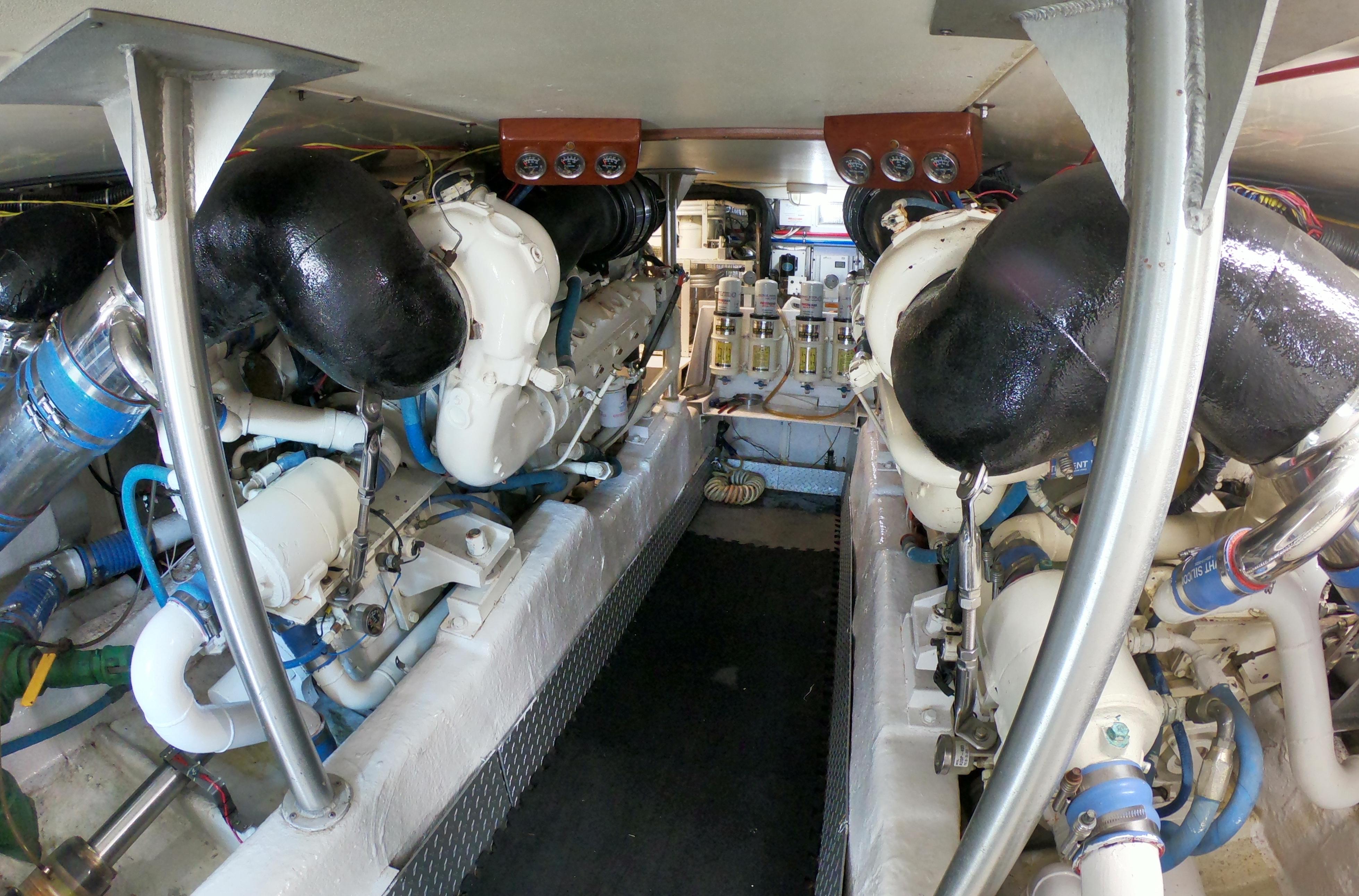 Yacht for Sale 53 Ocean Yachts Kilmarnock, VA Denison Yacht Sales