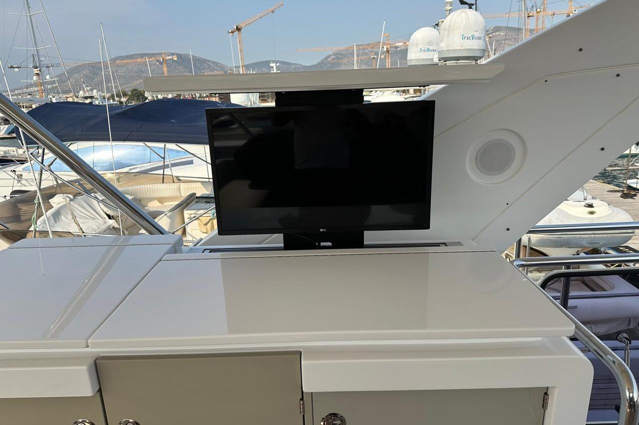2021 Azimut 74 