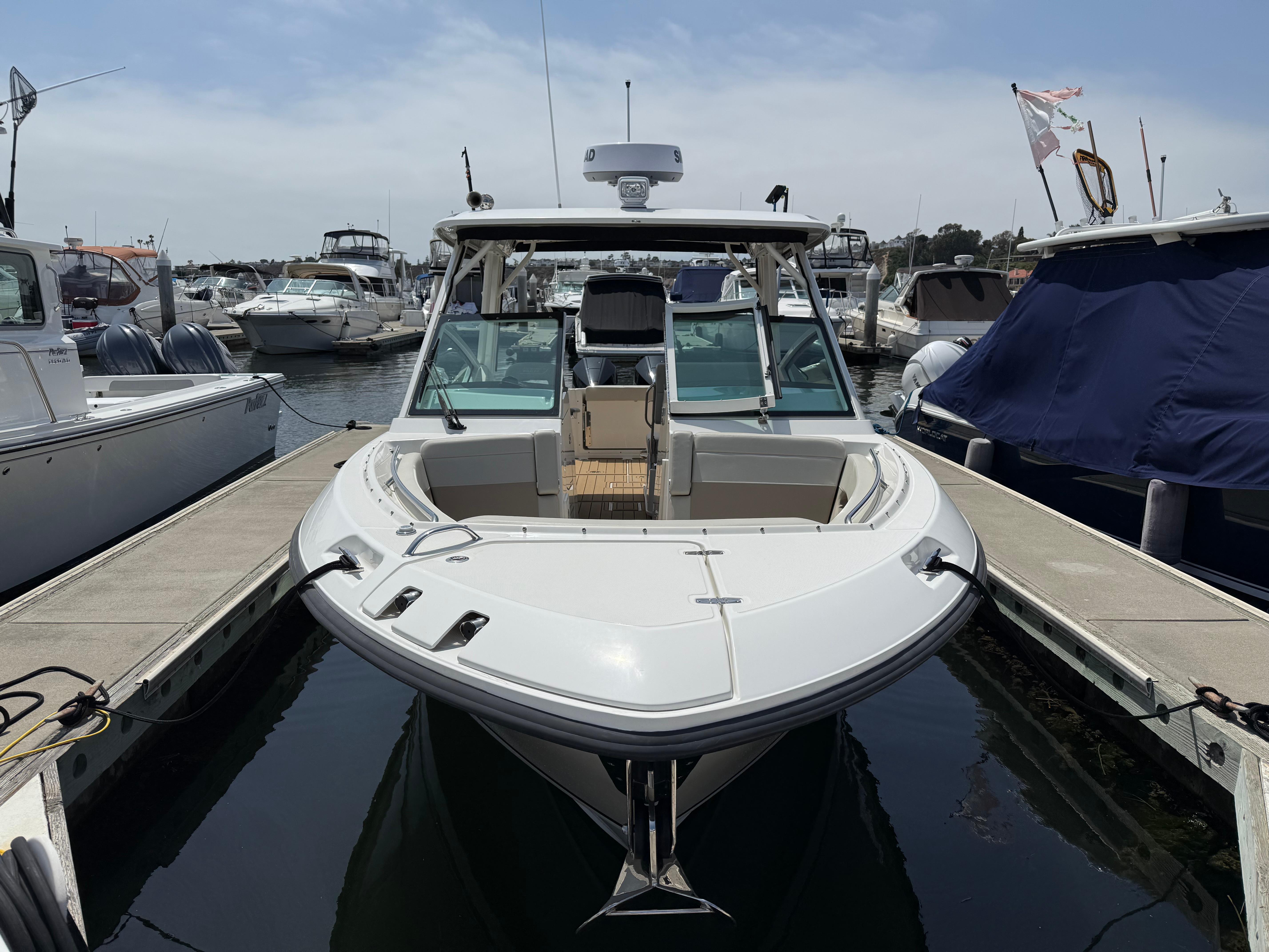 2023 Boston Whaler 280 Vantage #TBMB0173H inventory image at Sun Country Marine Group, Newport Beach 2023 Boston Whaler 280 Vantage #TBMB0173H inventory image at Sun Country Marine Group, Newport Beach