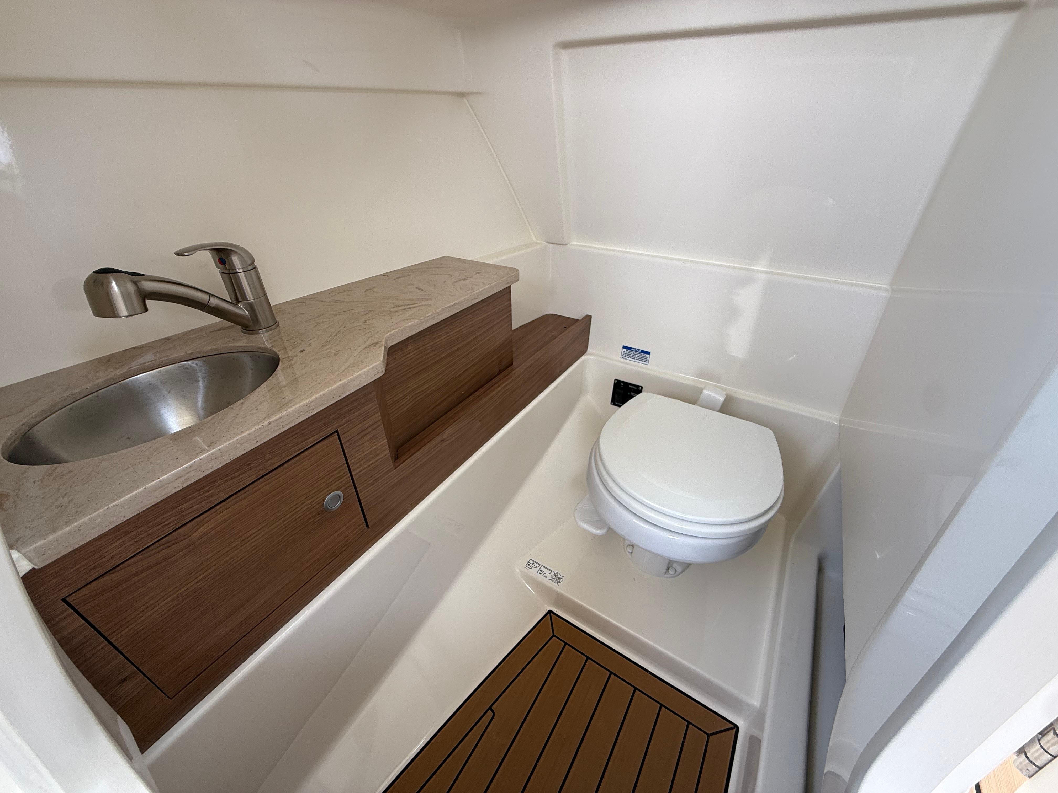 2023 Boston Whaler 280 Vantage #TBMB0173H inventory image at Sun Country Marine Group, Newport Beach 2023 Boston Whaler 280 Vantage #TBMB0173H inventory image at Sun Country Marine Group, Newport Beach