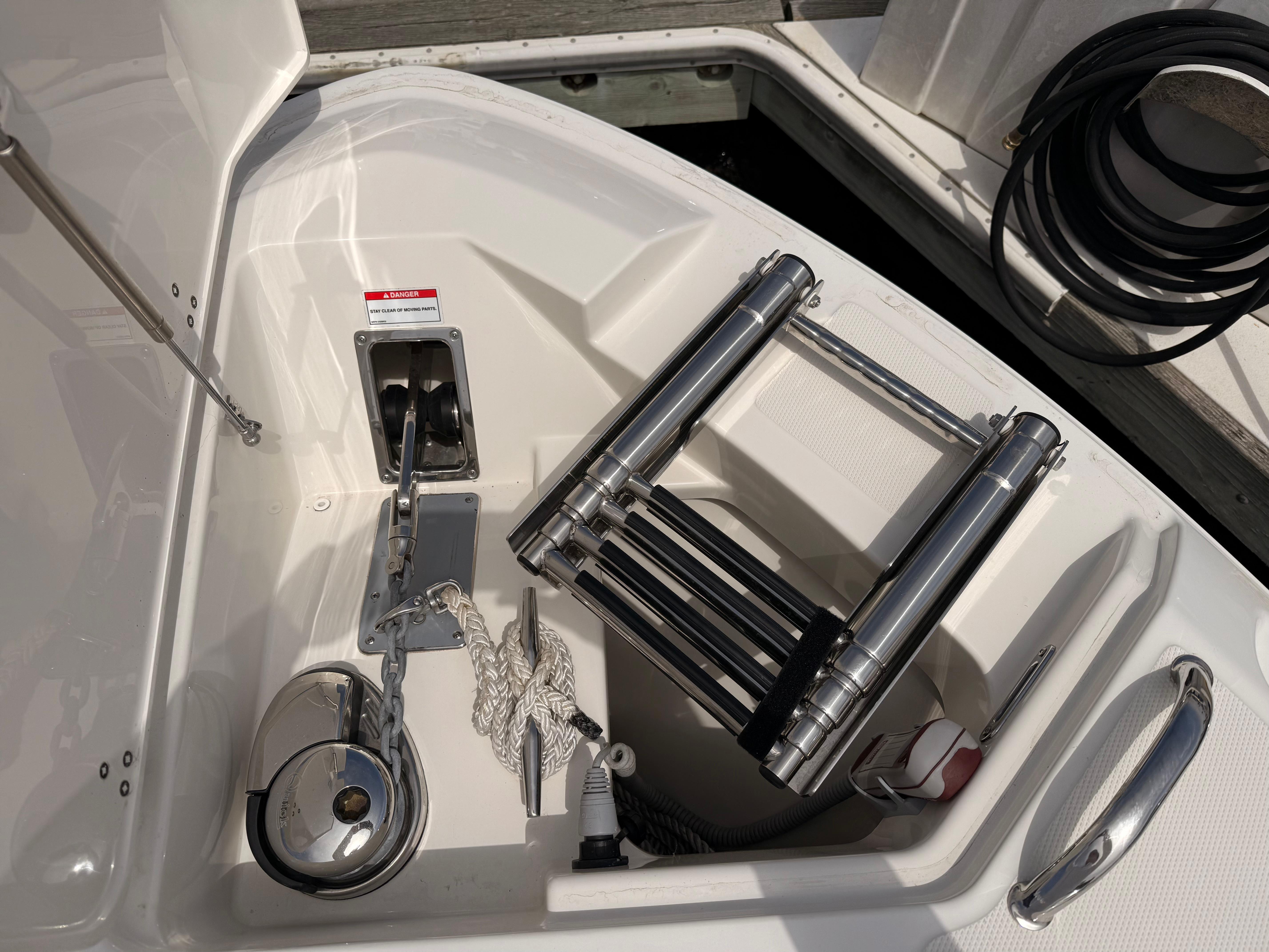 2023 Boston Whaler 280 Vantage #TBMB0173H inventory image at Sun Country Marine Group, Newport Beach 2023 Boston Whaler 280 Vantage #TBMB0173H inventory image at Sun Country Marine Group, Newport Beach