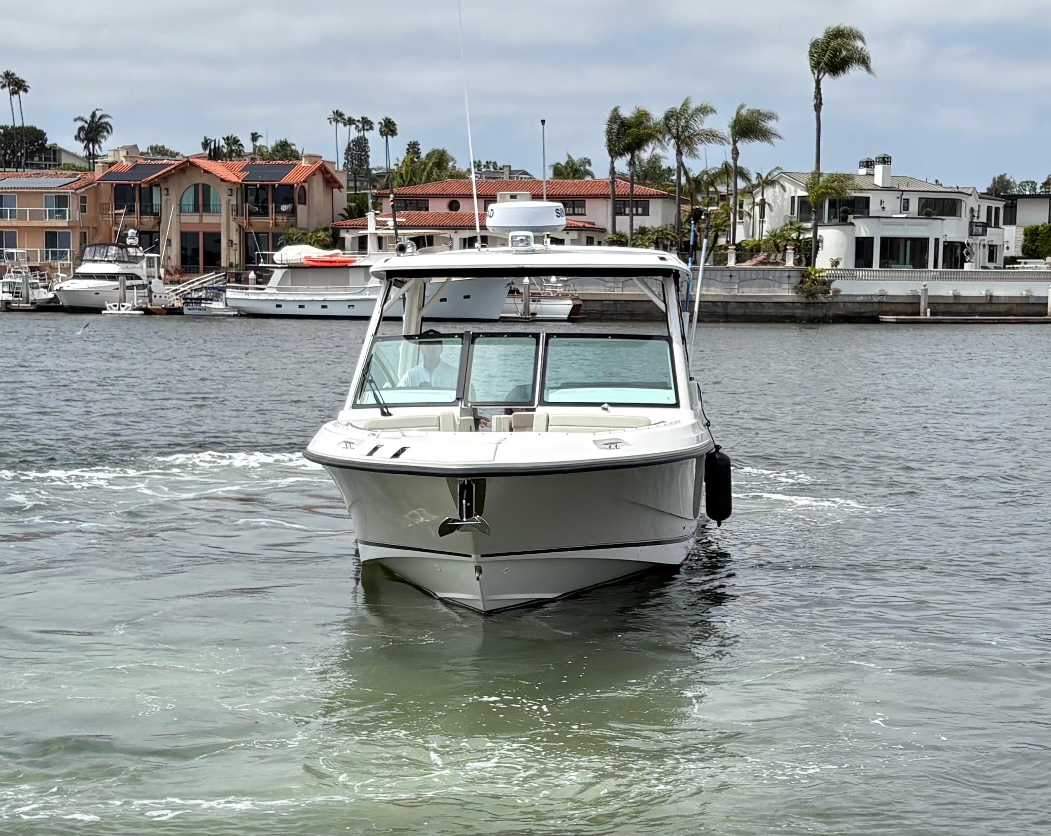 2023 Boston Whaler 280 Vantage #TBMB0173H inventory image at Sun Country Marine Group, Newport Beach 2023 Boston Whaler 280 Vantage #TBMB0173H inventory image at Sun Country Marine Group, Newport Beach