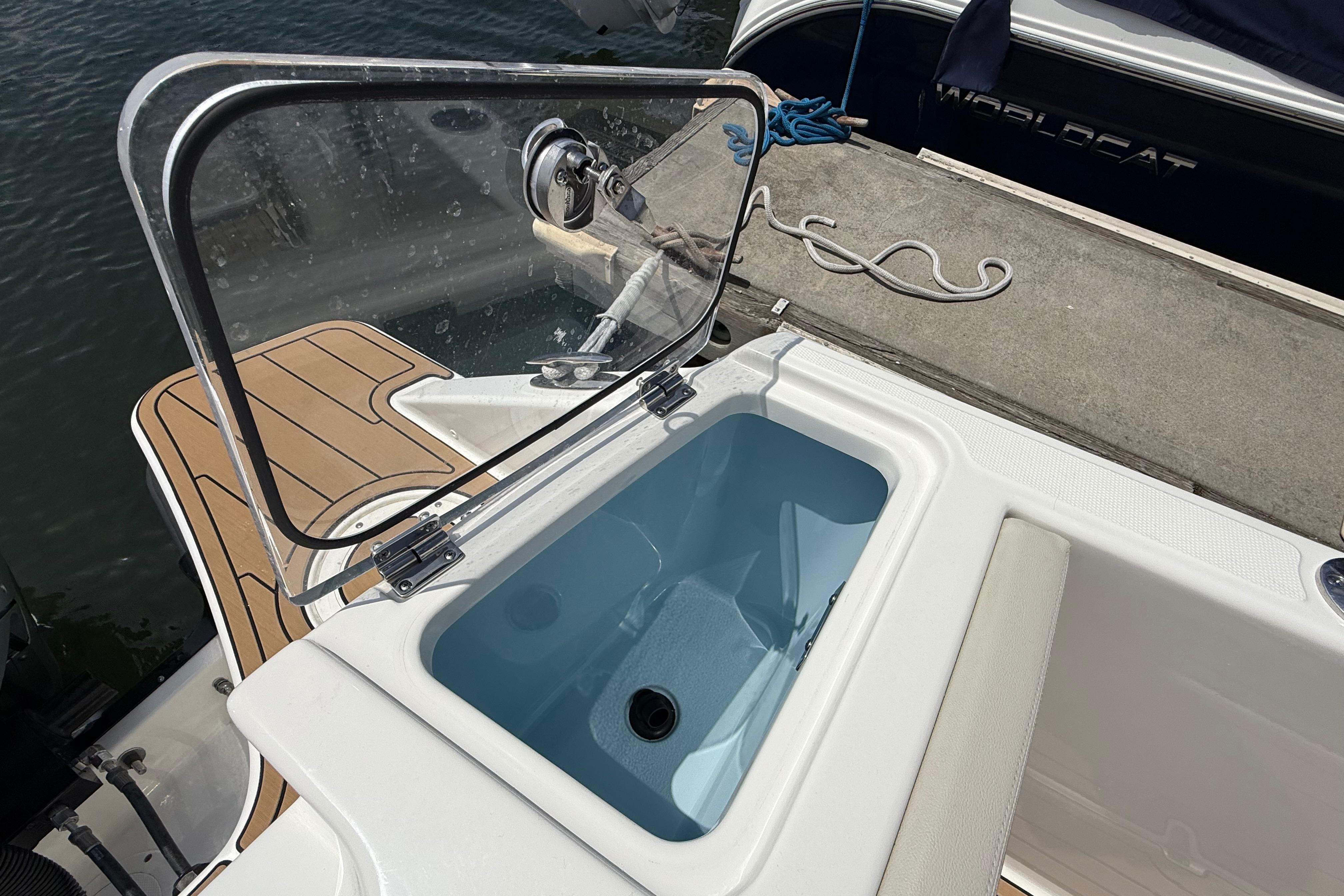 2023 Boston Whaler 280 Vantage #TBMB0173H inventory image at Sun Country Marine Group, Newport Beach 2023 Boston Whaler 280 Vantage #TBMB0173H inventory image at Sun Country Marine Group, Newport Beach