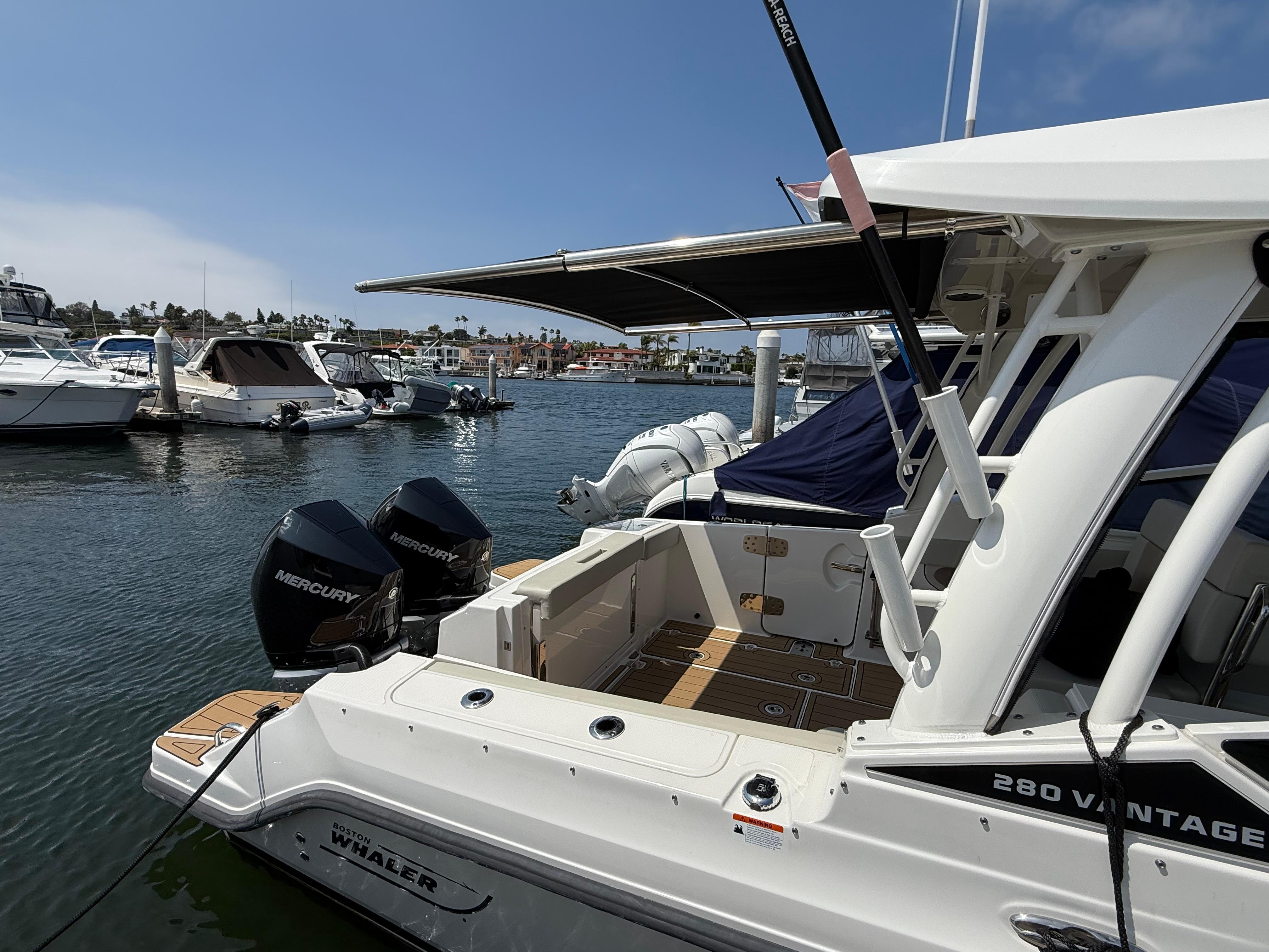 2023 Boston Whaler 280 Vantage #TBMB0173H inventory image at Sun Country Marine Group, Newport Beach 2023 Boston Whaler 280 Vantage #TBMB0173H inventory image at Sun Country Marine Group, Newport Beach