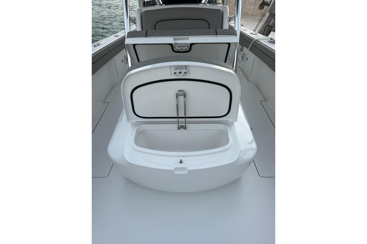 Boat image 10