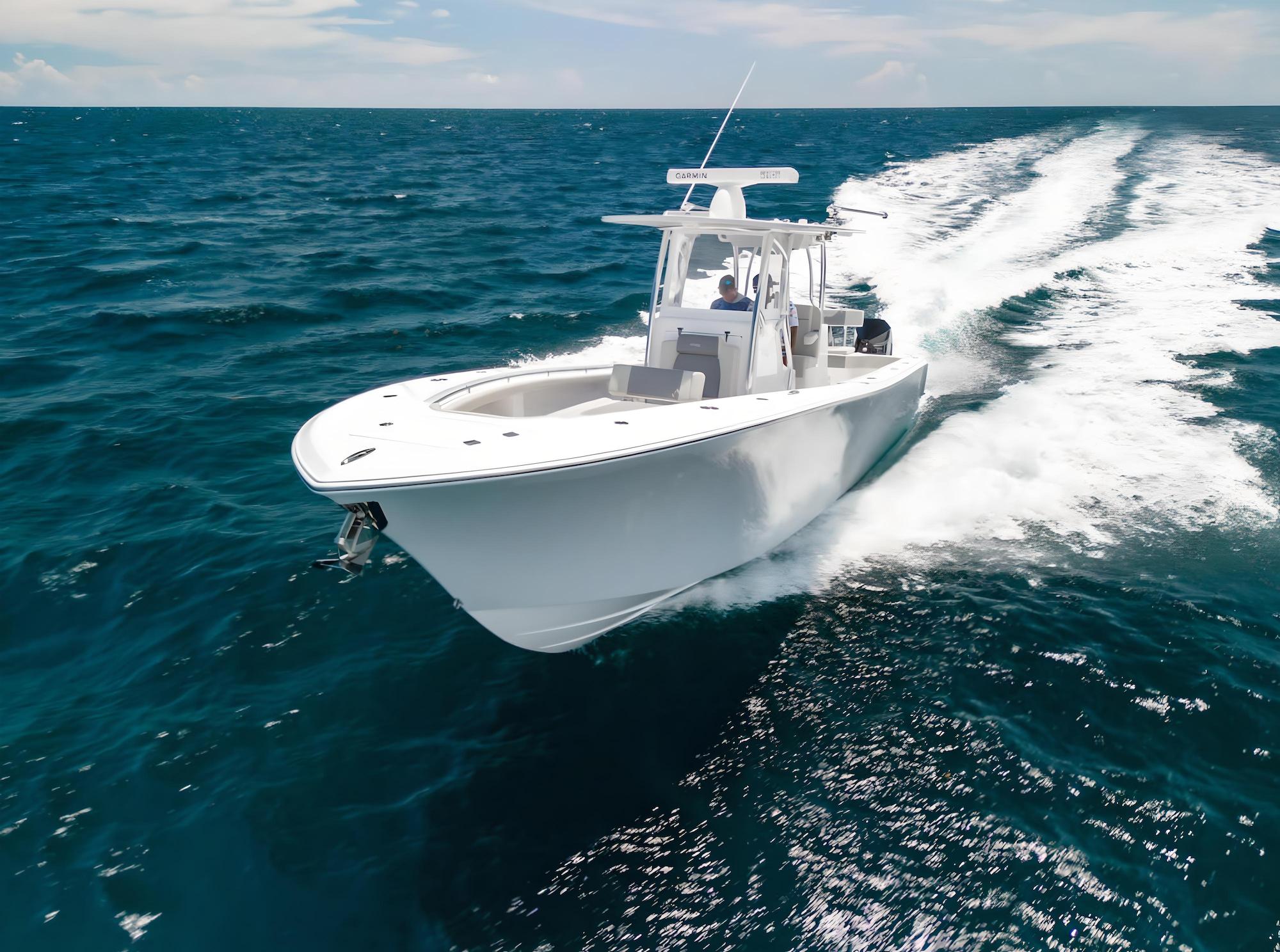2025 Front Runner 33 Center Console