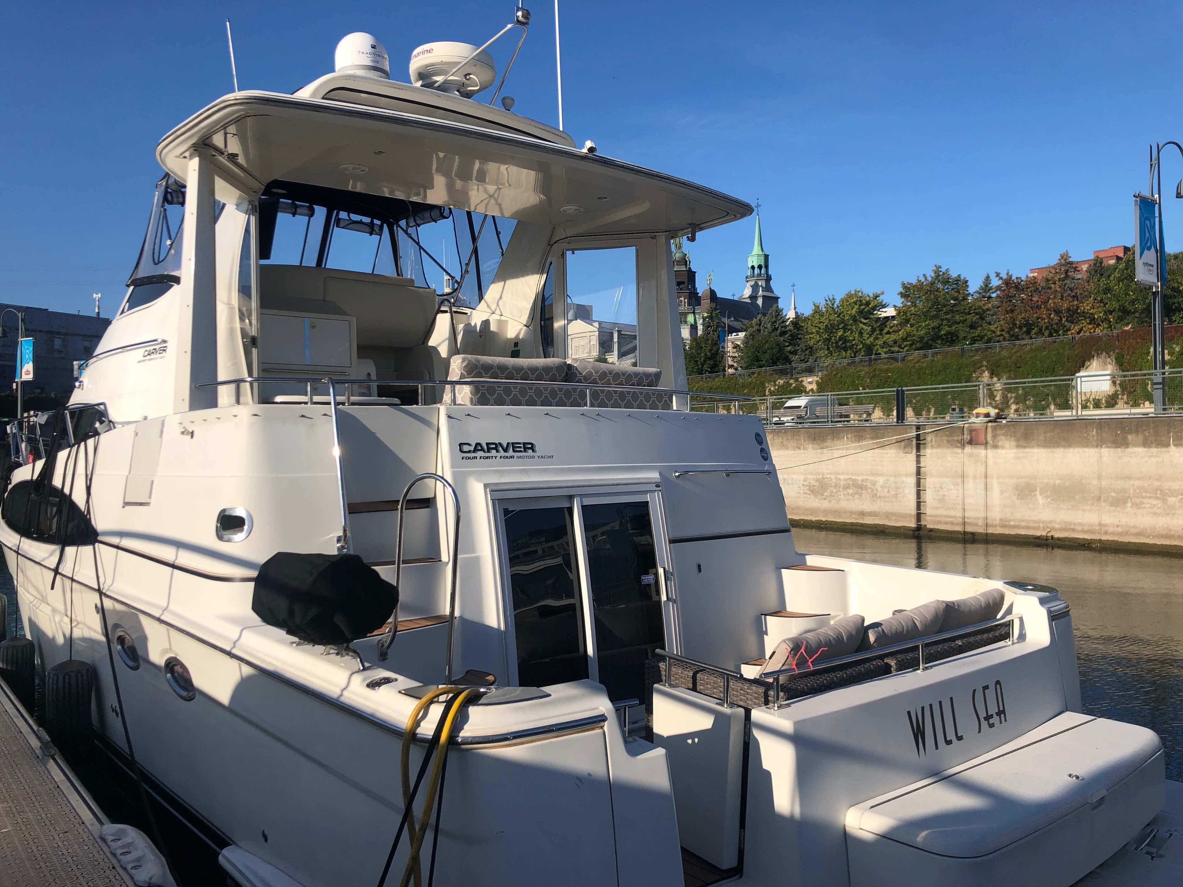 2004-carver-444-cockpit-motor-yacht-power-9761620-20250416193440029-1_XLARGE