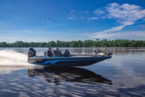 2022 Nitro boat for sale, model of the boat is Z21 XL & Image # 35 of 115