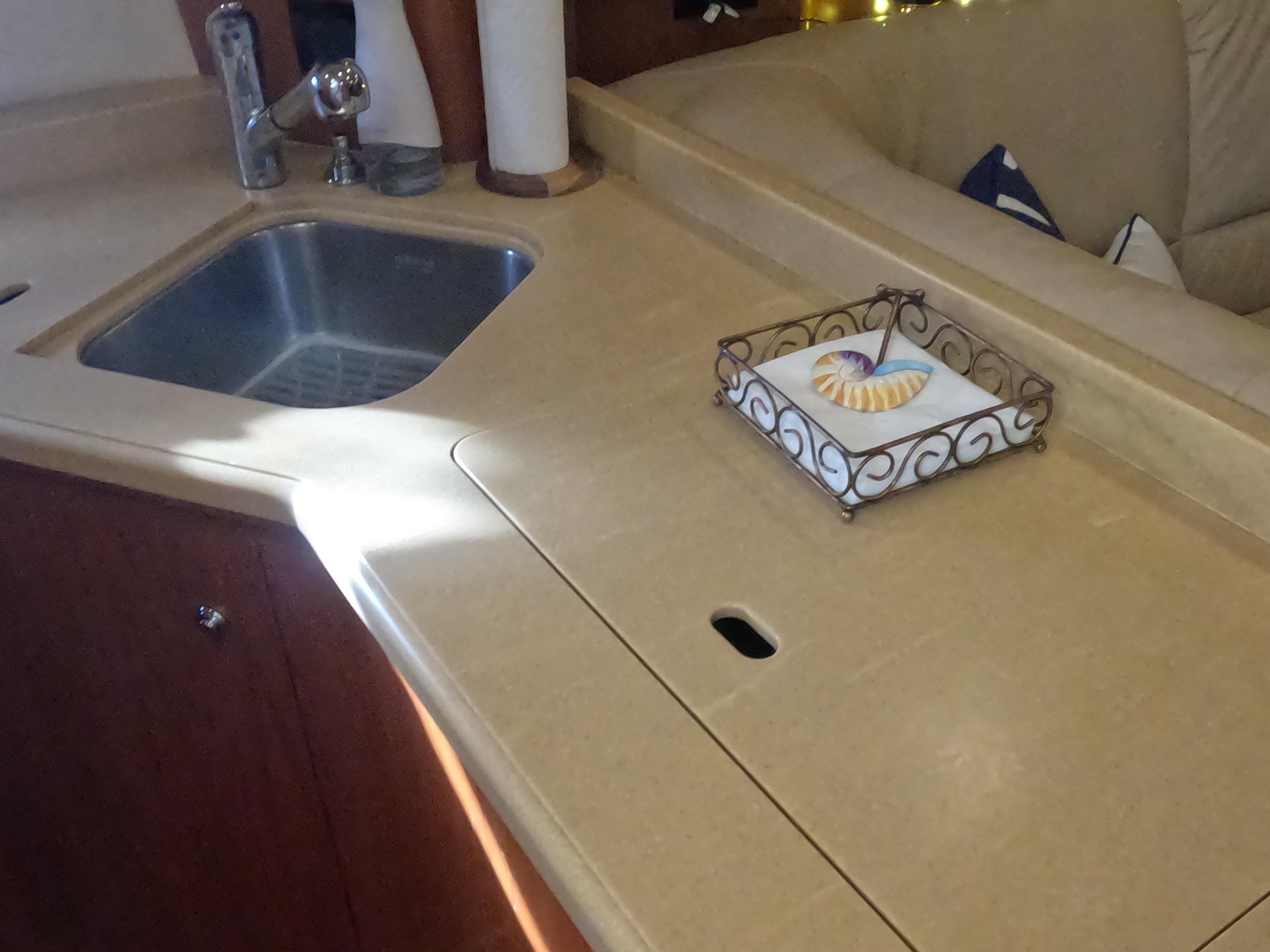 Tiara Yachts-4400 Sovran 2004-CC Rider FL-US-9631623 | Thumbnail