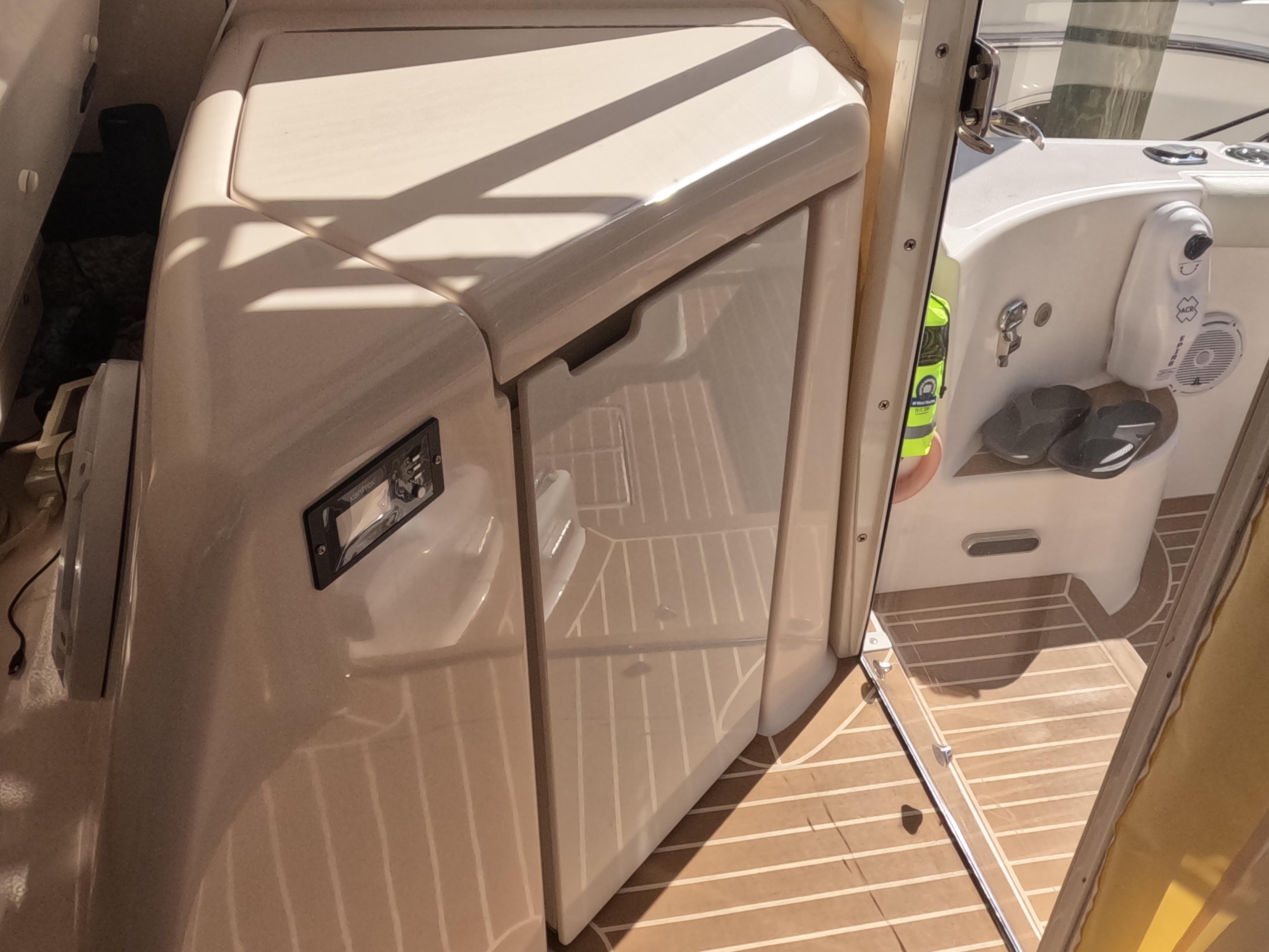 Tiara Yachts-4400 Sovran 2004-CC Rider FL-US-9631623 | Thumbnail