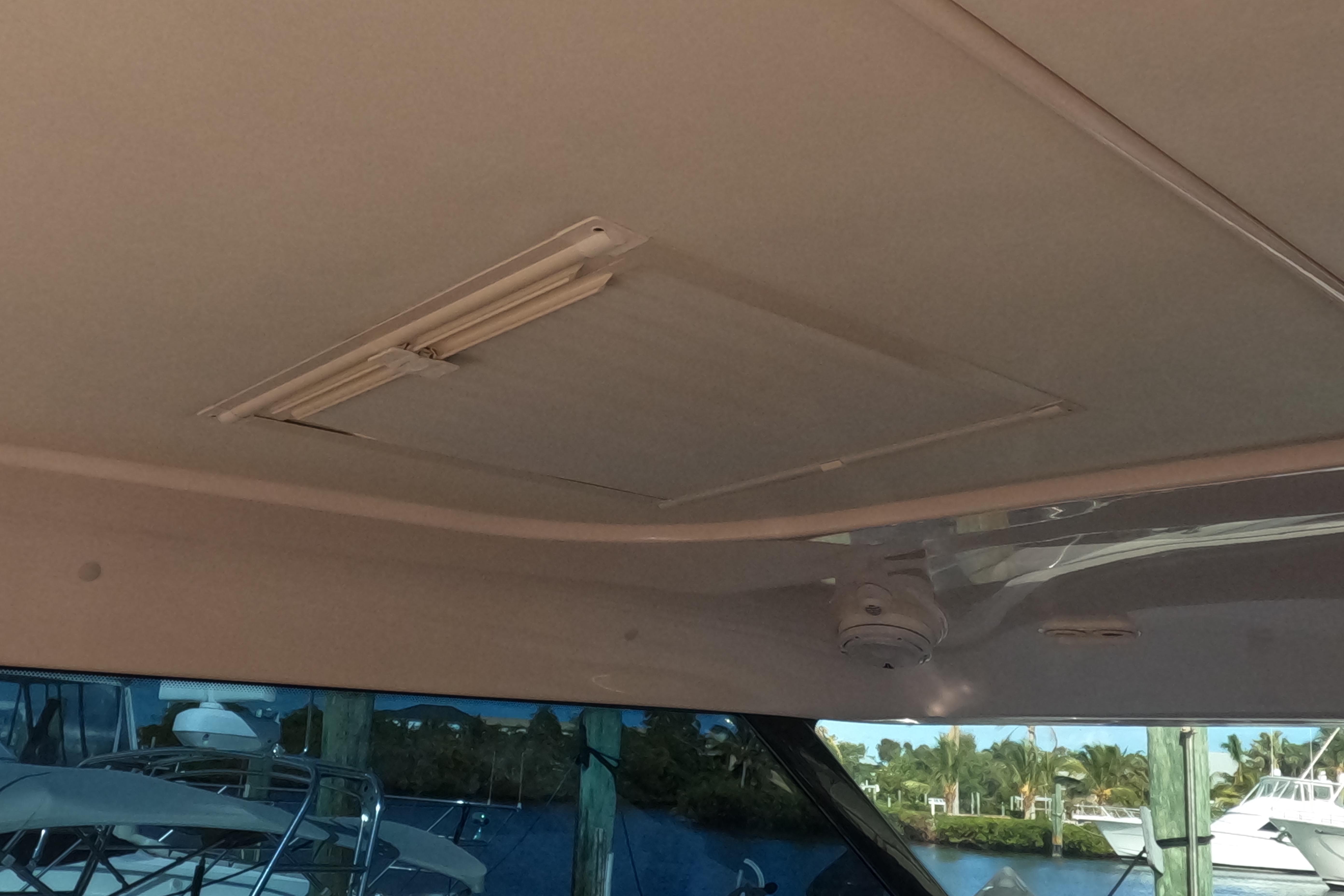 Tiara Yachts-4400 Sovran 2004-CC Rider FL-US-9631623 | Thumbnail