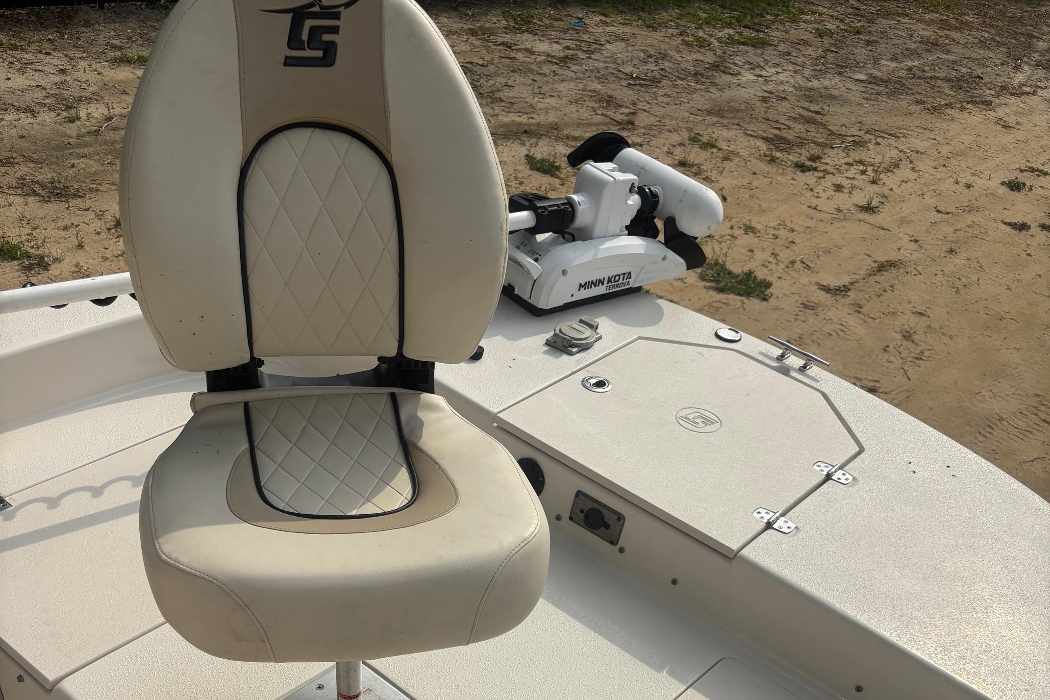 2021 Carolina Skiff 19 LS - Image 7