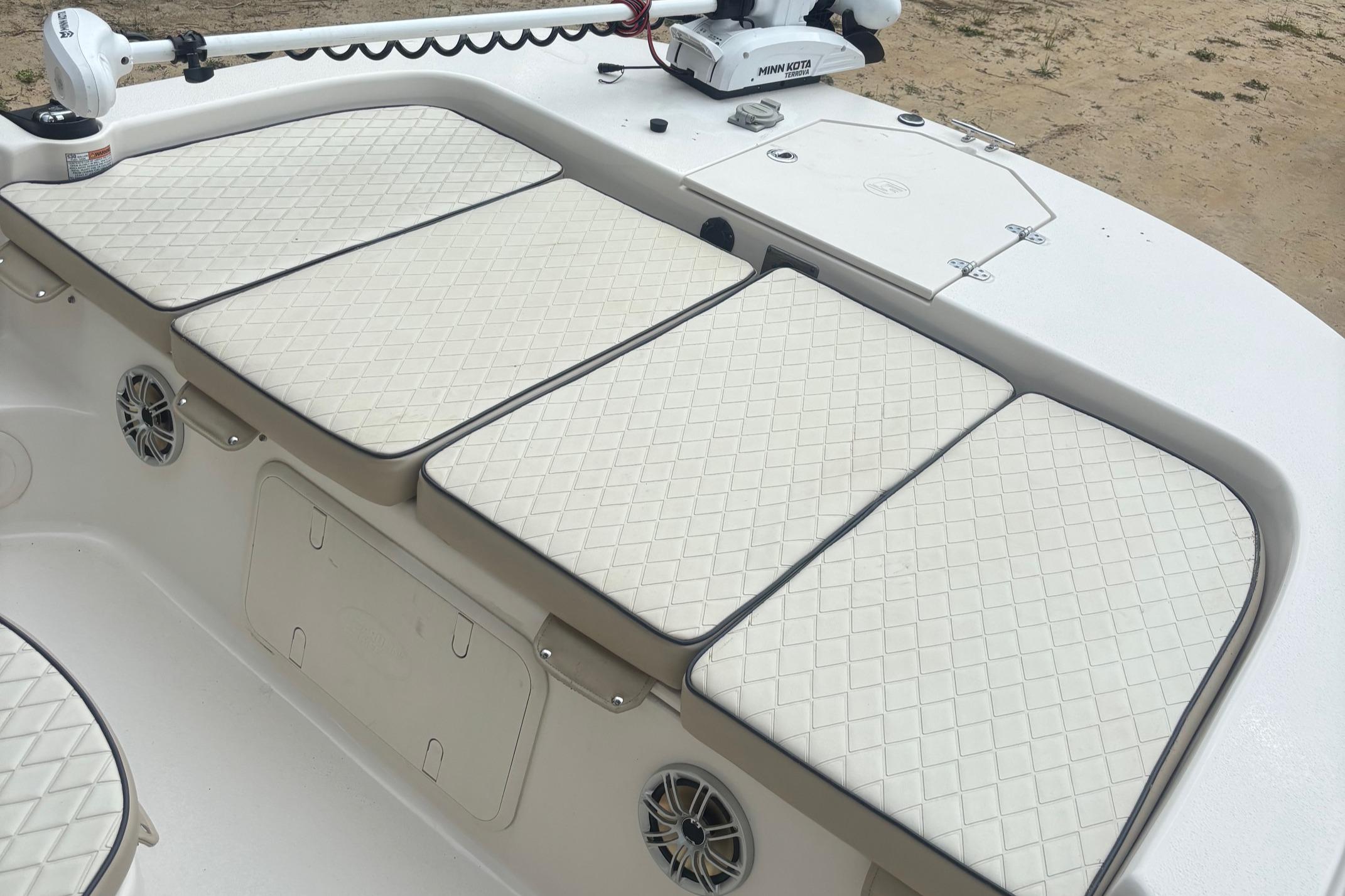 2021 Carolina Skiff 19 LS - Image 8