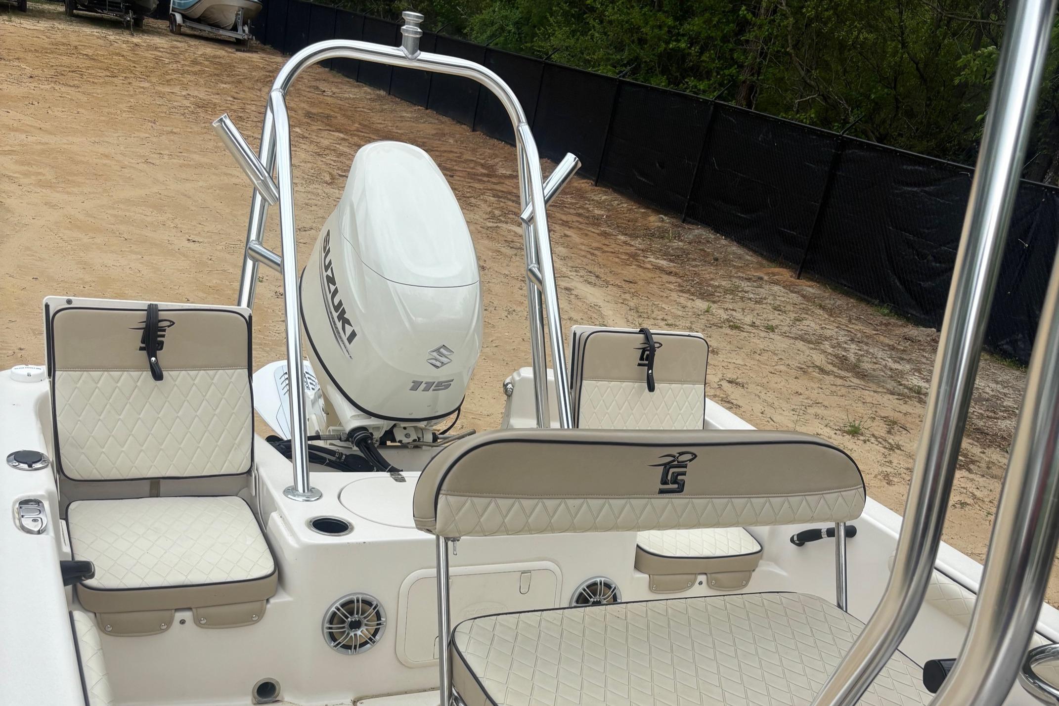 2021 Carolina Skiff 19 LS - Image 11