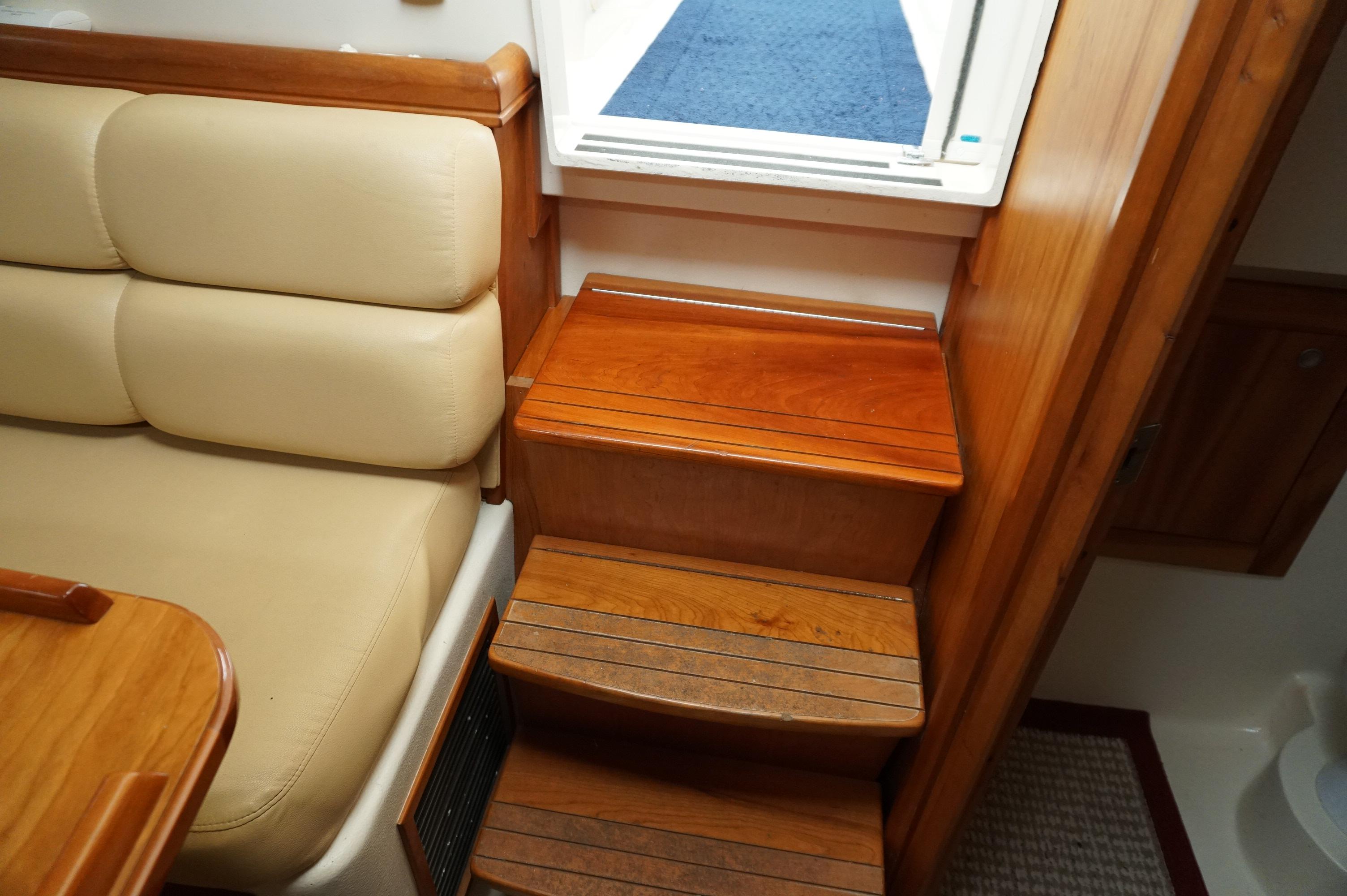 Yacht for Sale 34 Mainship Yachts Yarmouth, ME Denison Yacht Sales