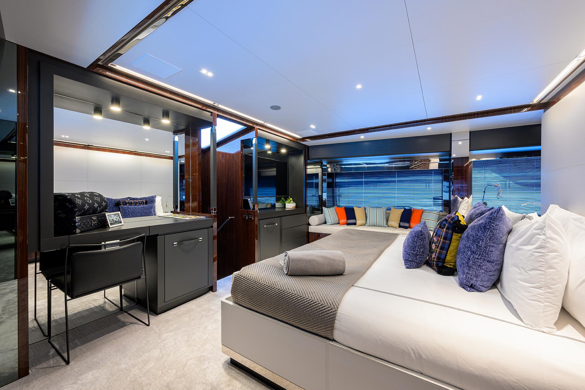 Riva 90 - Master Stateroom