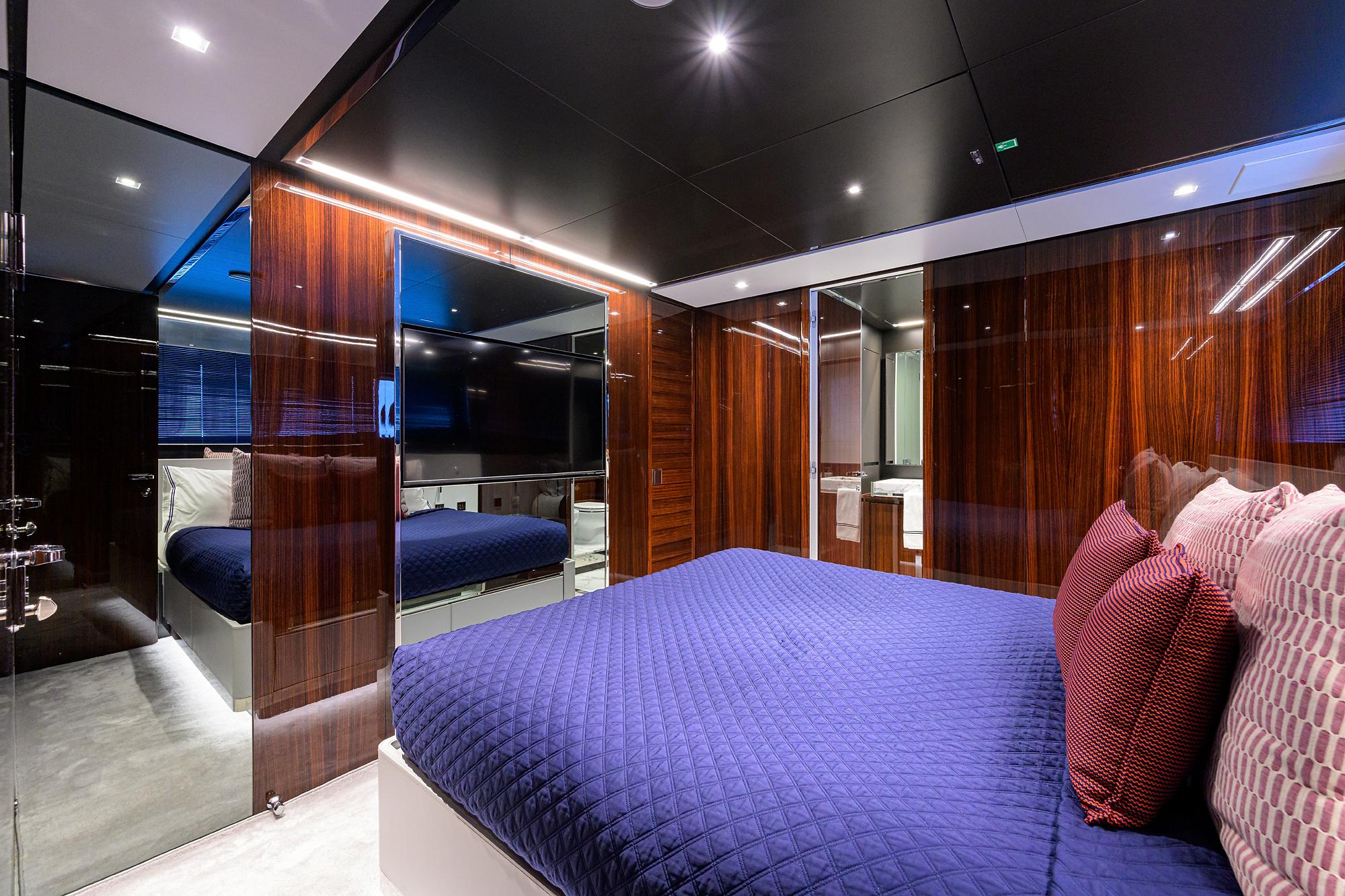 Riva 90 - Master Guest Stateroom