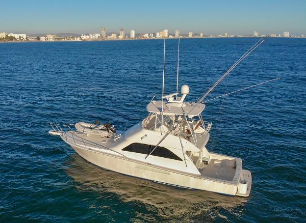 2007 Viking 45 Convertible