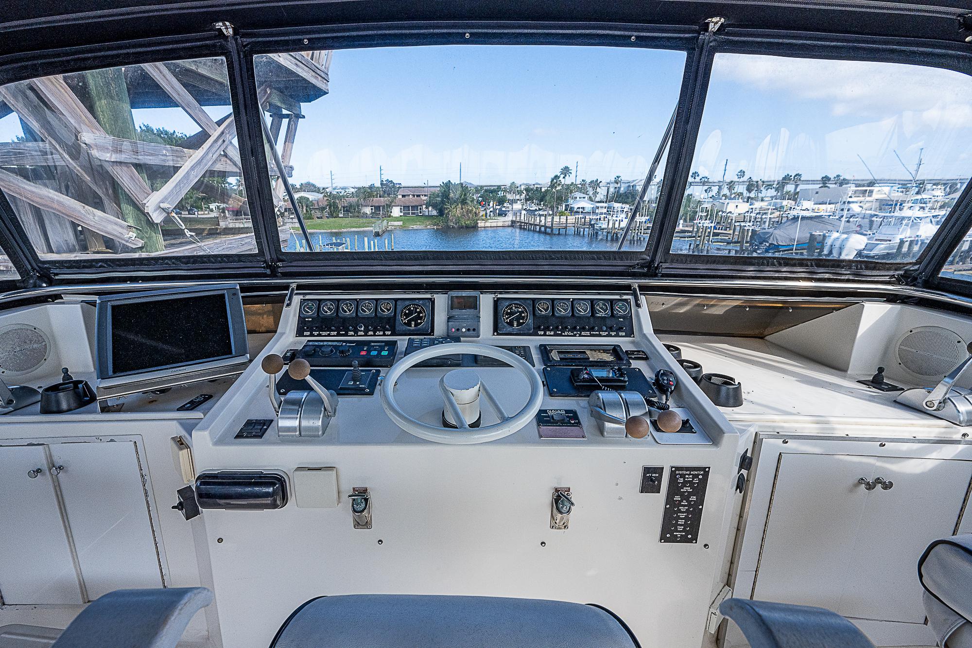 Viking 50 Cockpit Motor Yacht Freedom-Bridge Helm Deck, Electronics