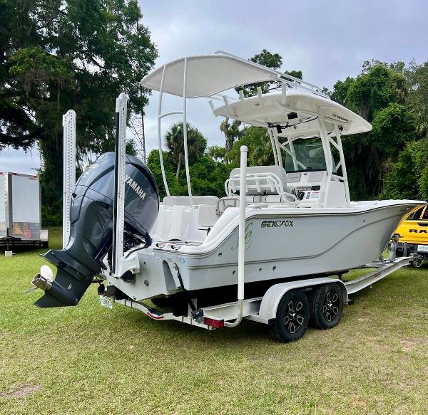 2022 sea fox 248 commander