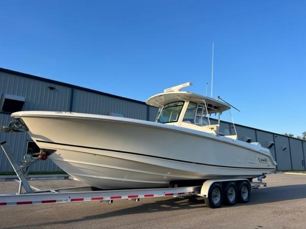 33' Boston Whaler, Listing Number 100915843, - Photo No. 2