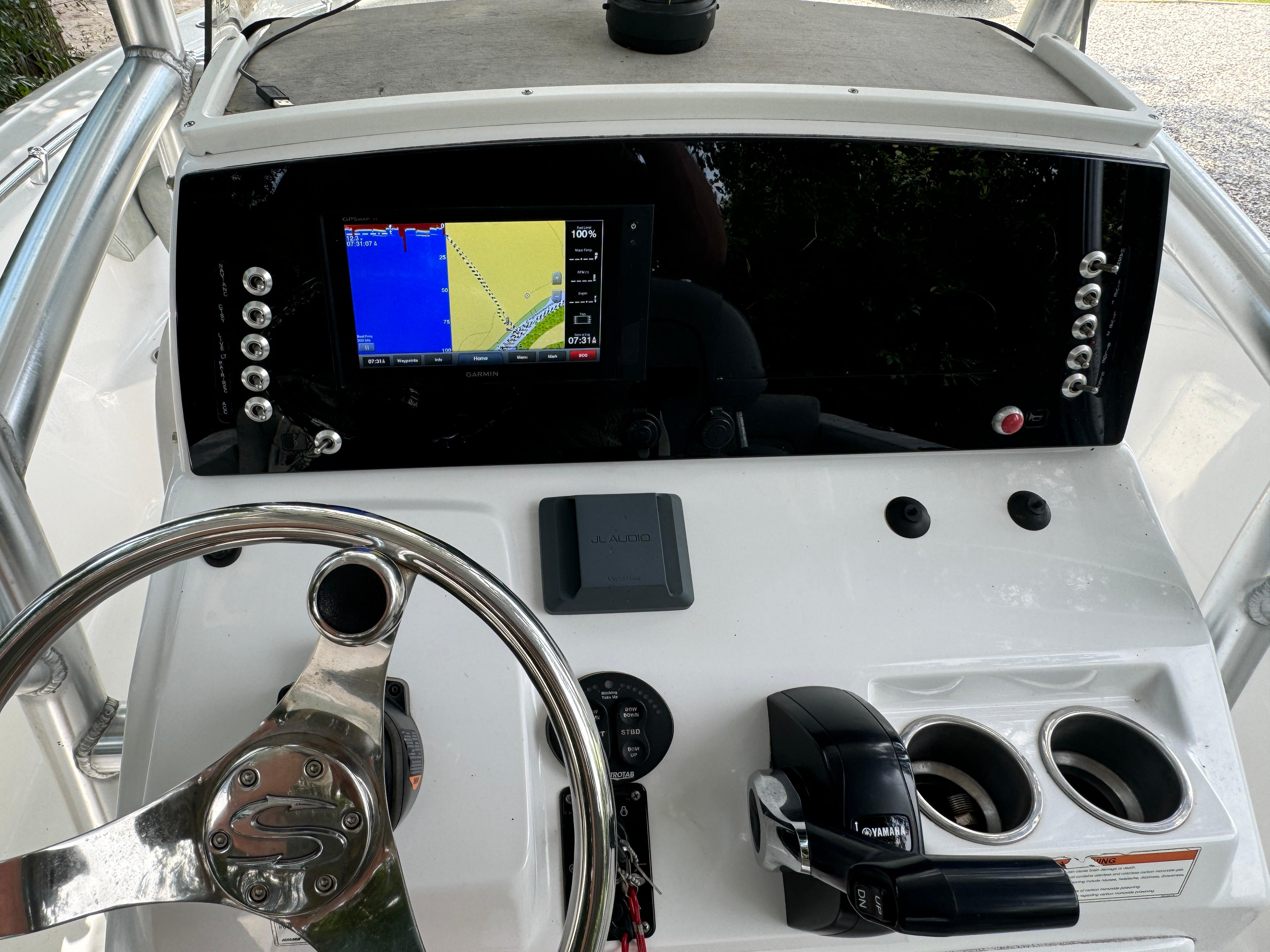 2019 Sportsman Heritage 231 Center Console - Image 7