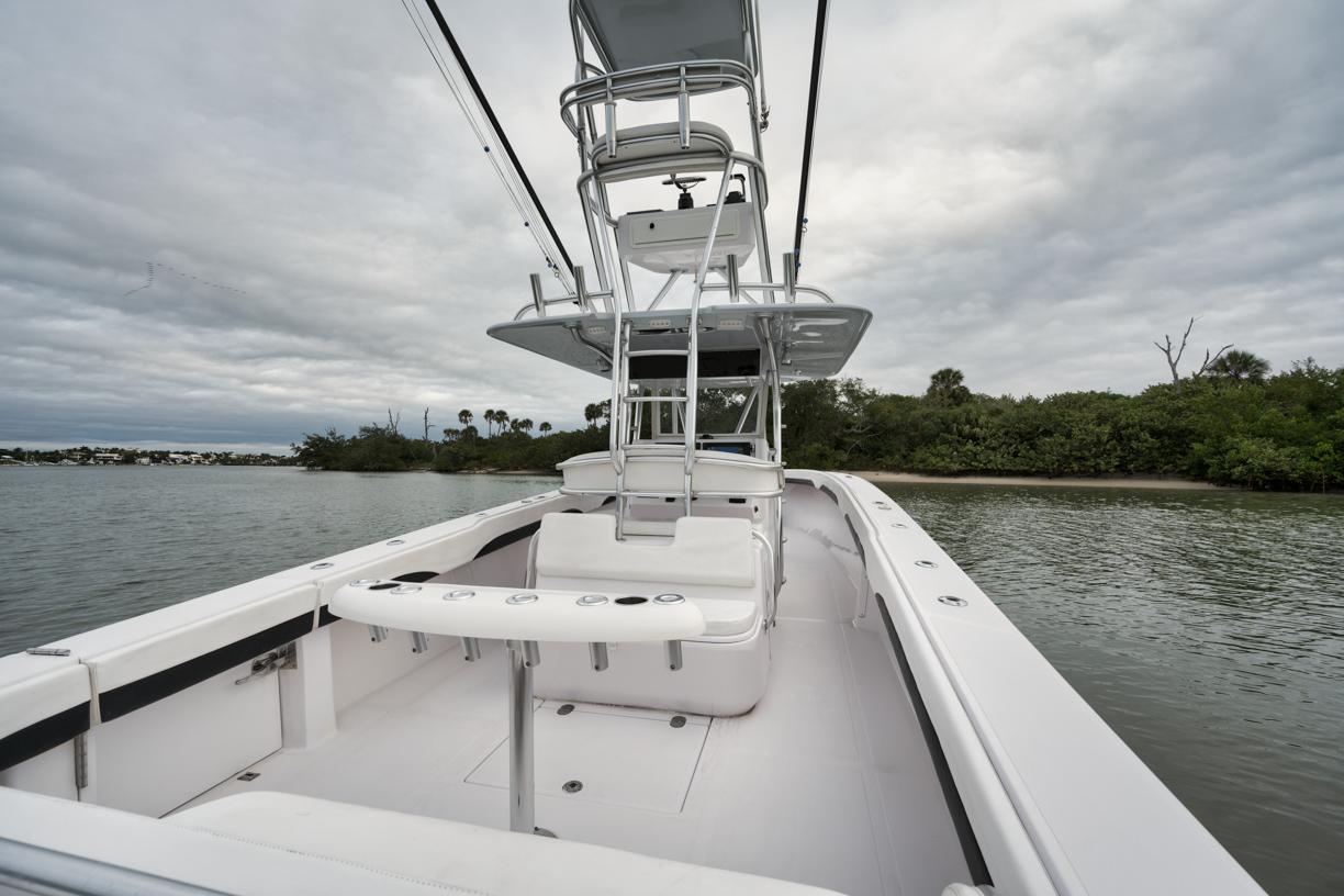 Venture 39 Back Nine - Exterior Cockpit