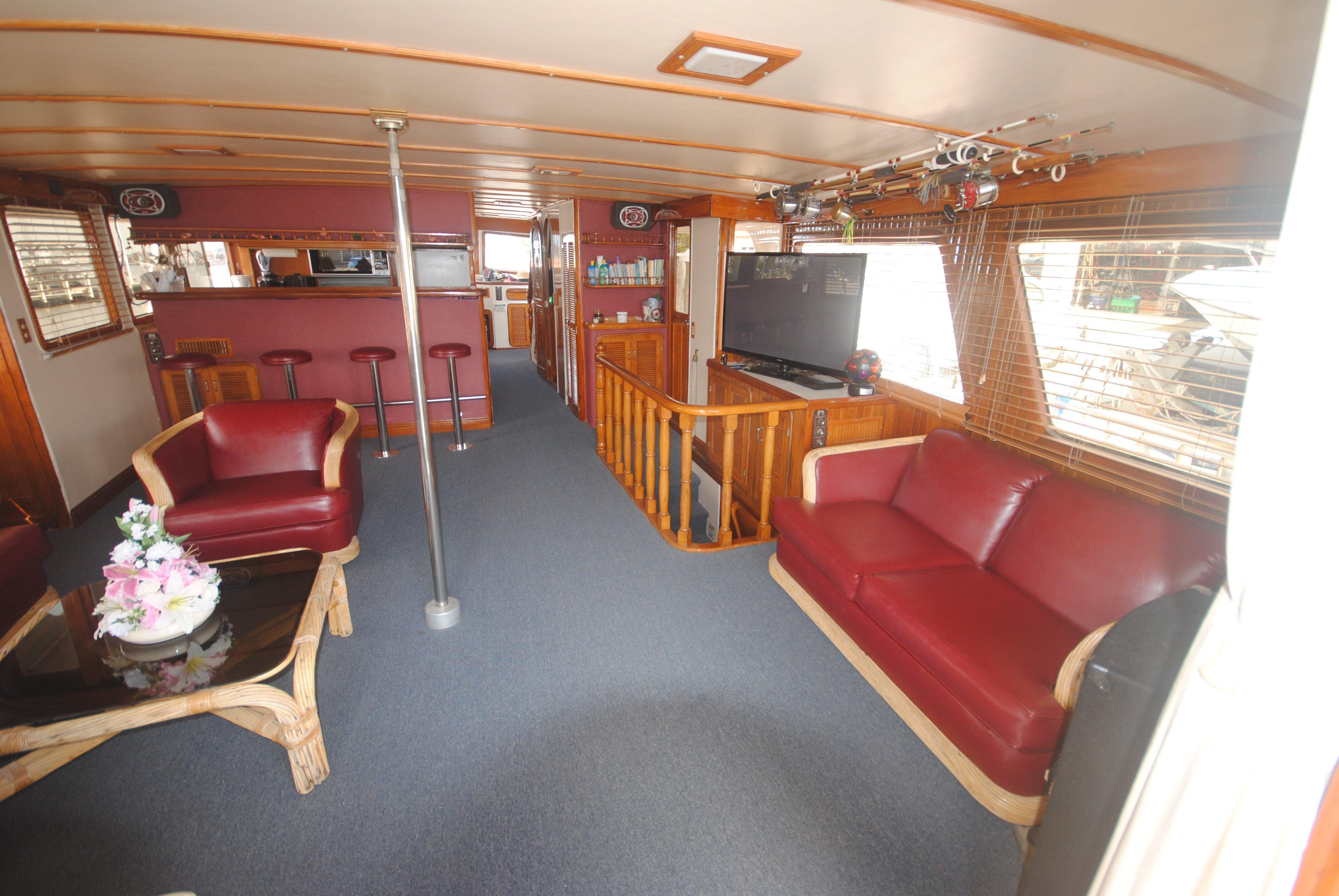 Marine Trader-62 Med Yacht 1987-MAJESTIC NJ-US-Main salon-8493522 | Thumbnail
