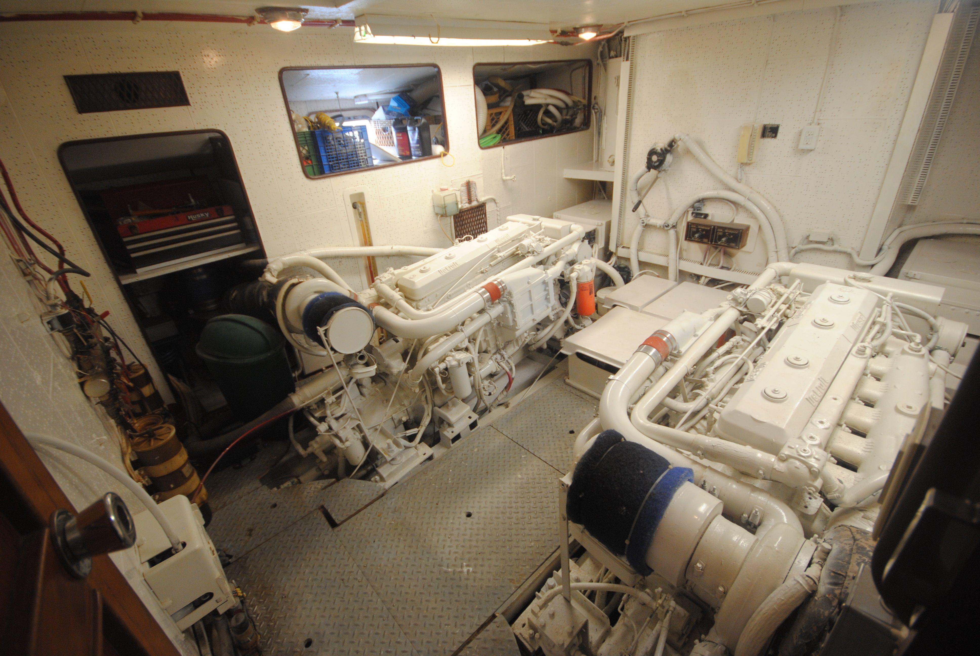 Marine Trader-62 Med Yacht 1987-MAJESTIC NJ-US-Engine room-8493522 | Thumbnail