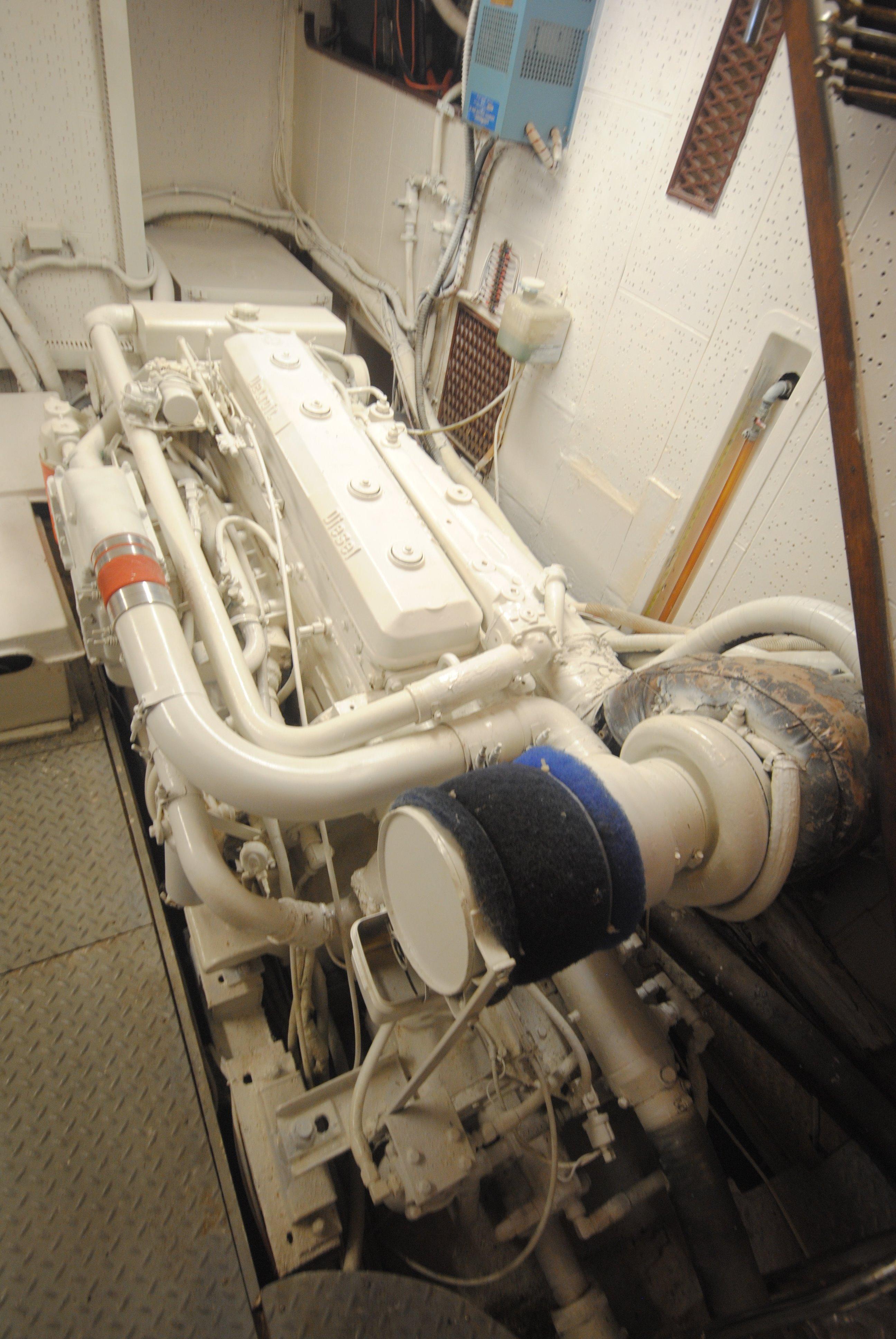 Marine Trader-62 Med Yacht 1987-MAJESTIC NJ-US-Starboard engine-8493522 | Thumbnail