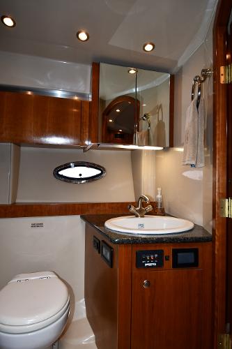 42' Cruisers Yachts, Listing Number 100874438, - Photo No. 34