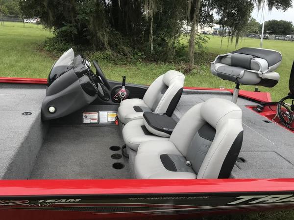 2018 Tracker Boats boat for sale, model of the boat is Pro Team 175 TXW 40th Anniversary Edition & Image # 10 of 12