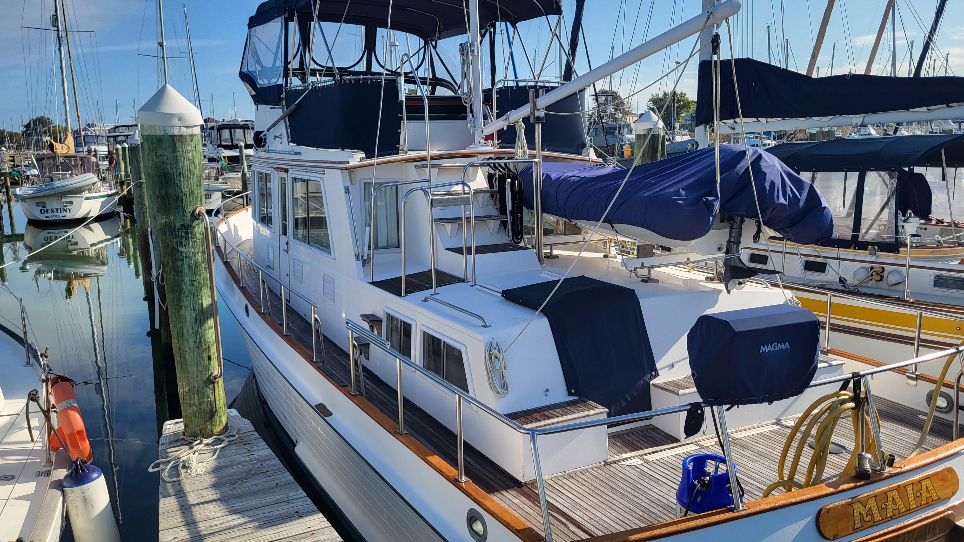 Newport RI Yacht Brokerage