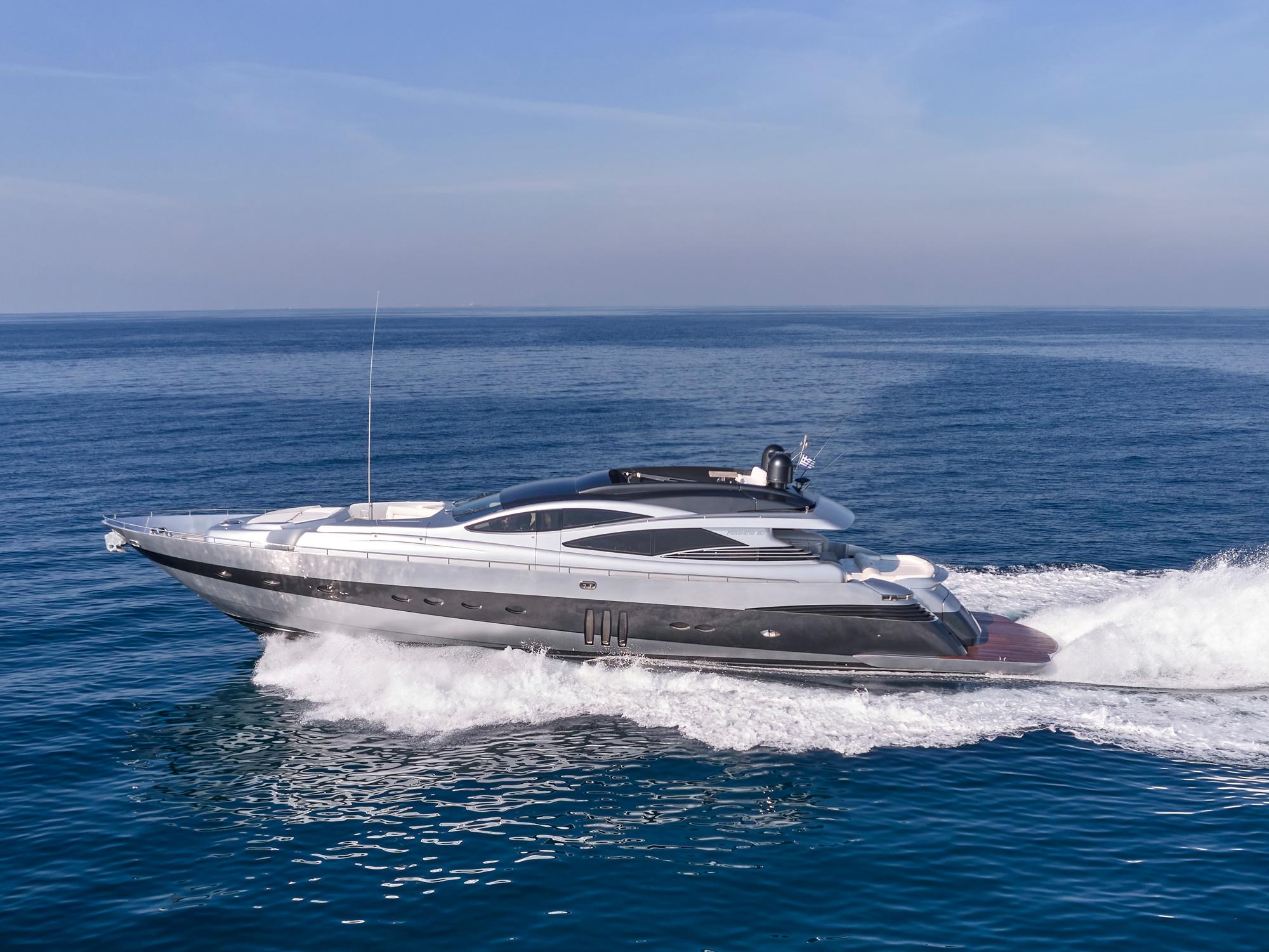 2006 Pershing 90