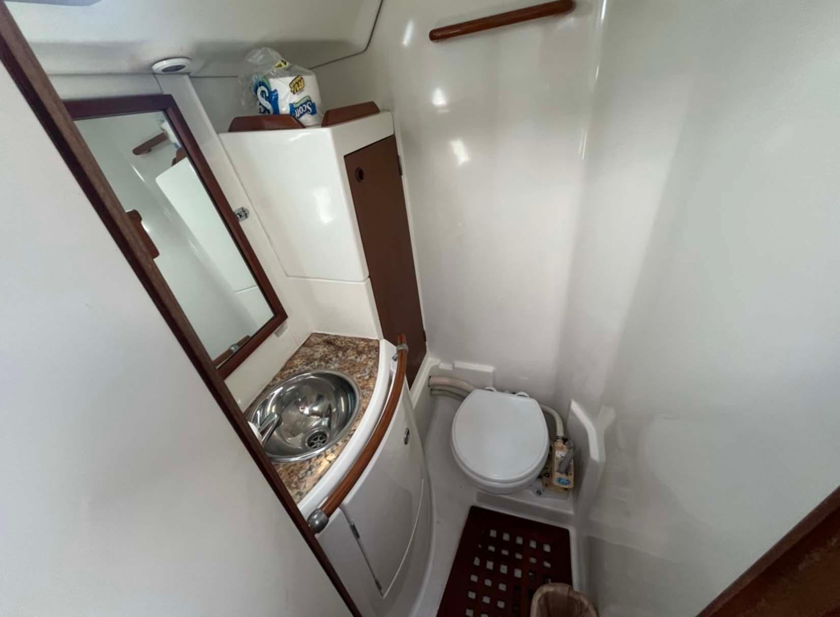 Yacht Photos Pics
