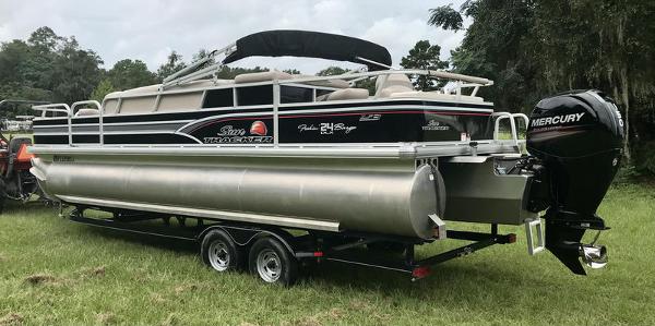 2015 Sun Tracker boat for sale, model of the boat is FISHIN' BARGE® 24 XP3 & Image # 13 of 13