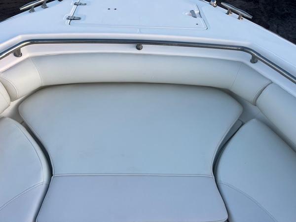 32' Boston Whaler, Listing Number 100915844, Image No. 25