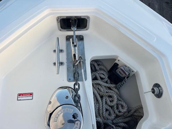 32' Boston Whaler, Listing Number 100915844, - Photo No. 30