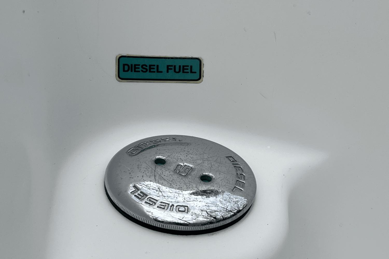 2006-boston-whaler-305-conquest-power-9461670-977360188-0-250420251127-30