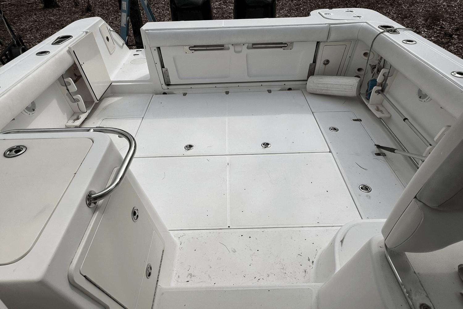 2006-boston-whaler-305-conquest-power-9461670-977360189-0-250420251127-12