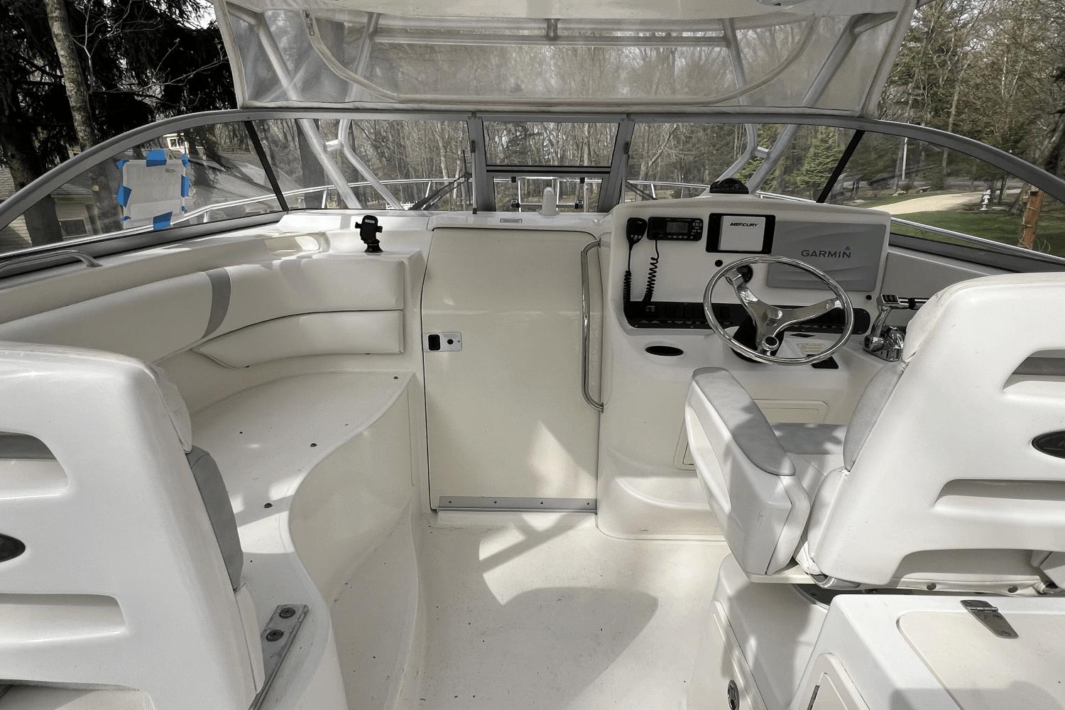 2006-boston-whaler-305-conquest-power-9461670-977360214-0-250420251127-8