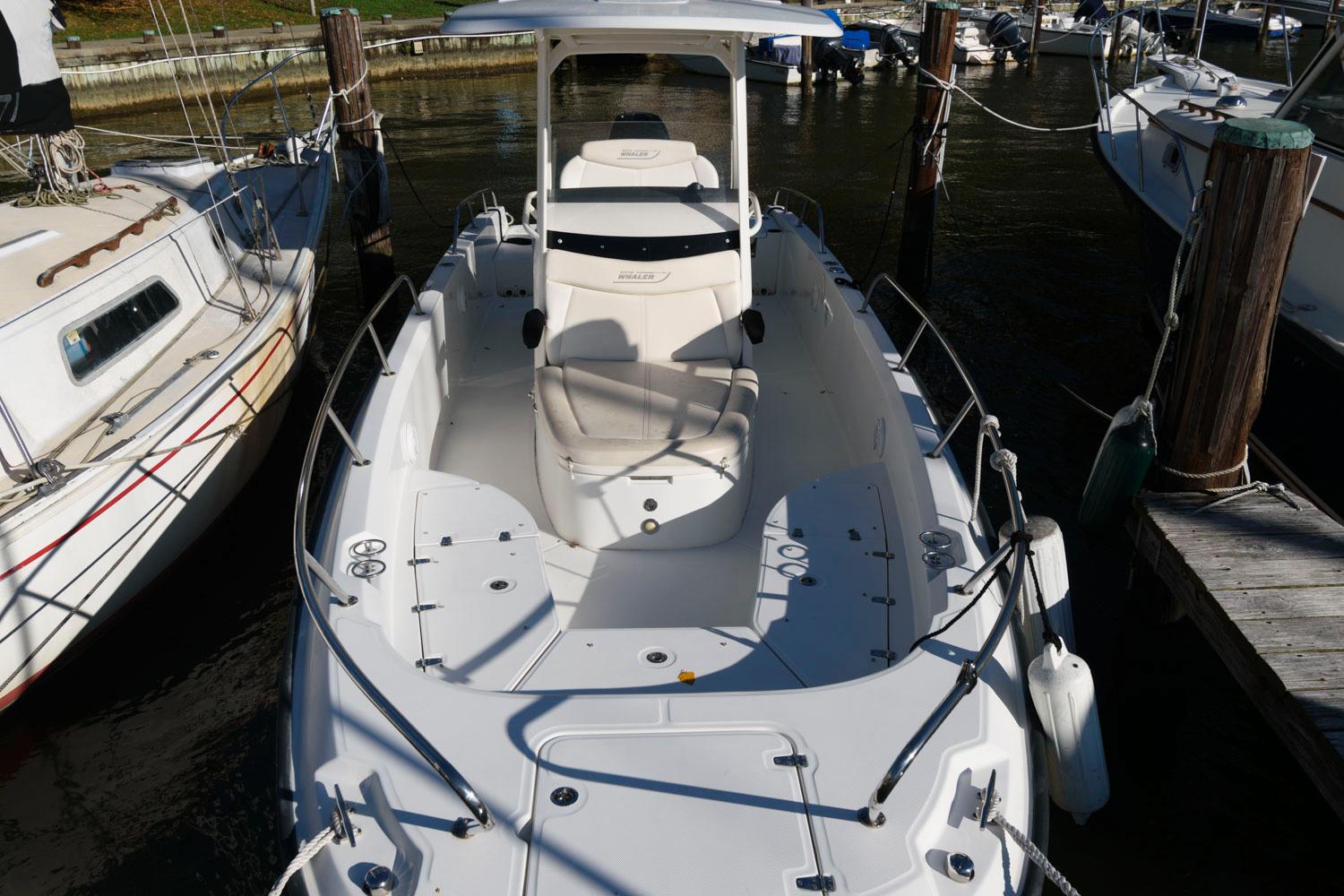 M 7386 WT Knot 10 Yacht Sales